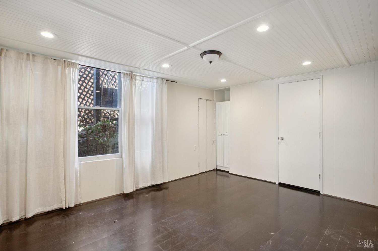 26 Circle Avenue