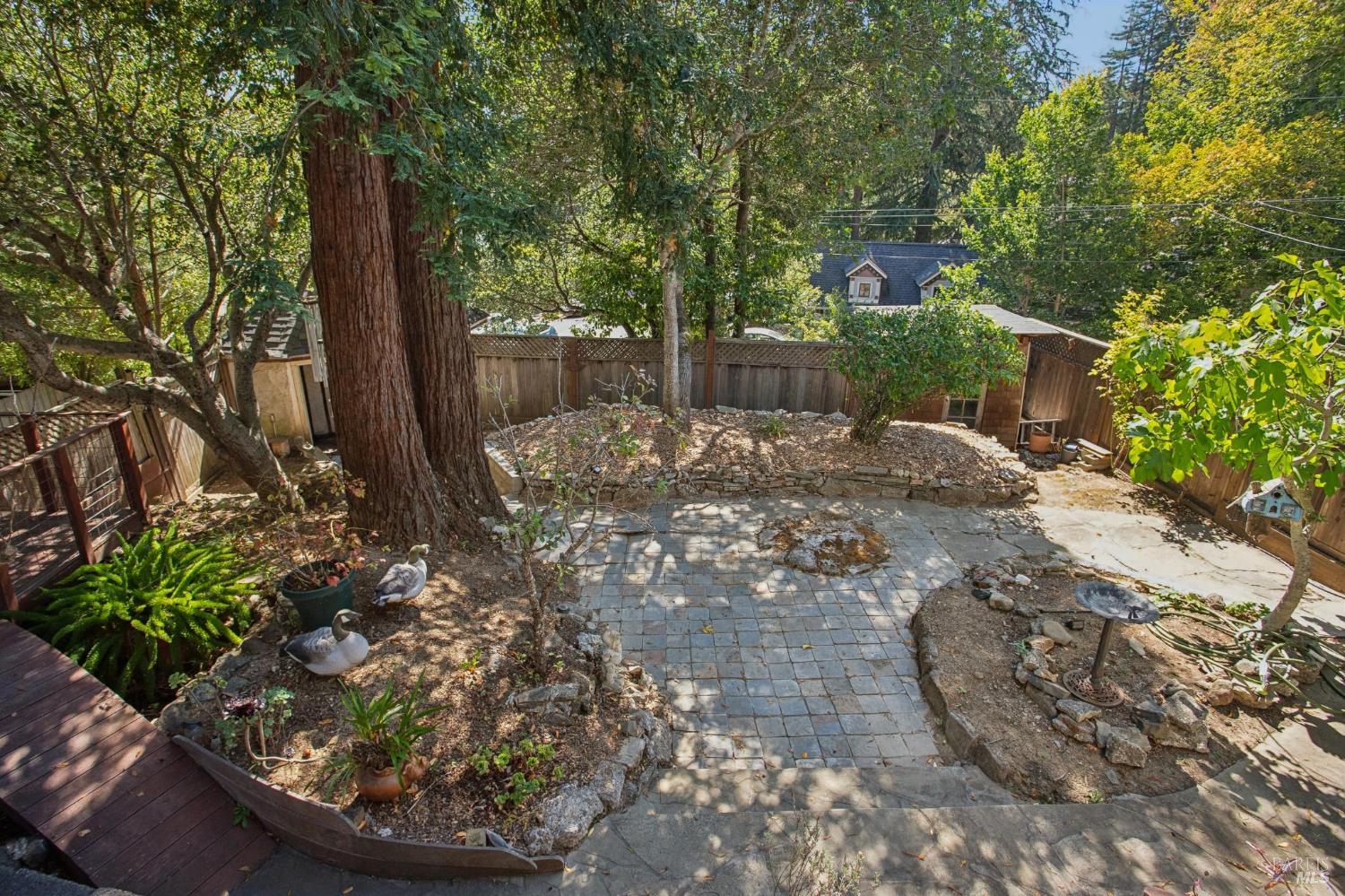 26 Circle Avenue
