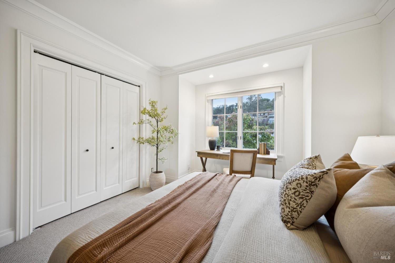 21 Tamalpais Commons Lane