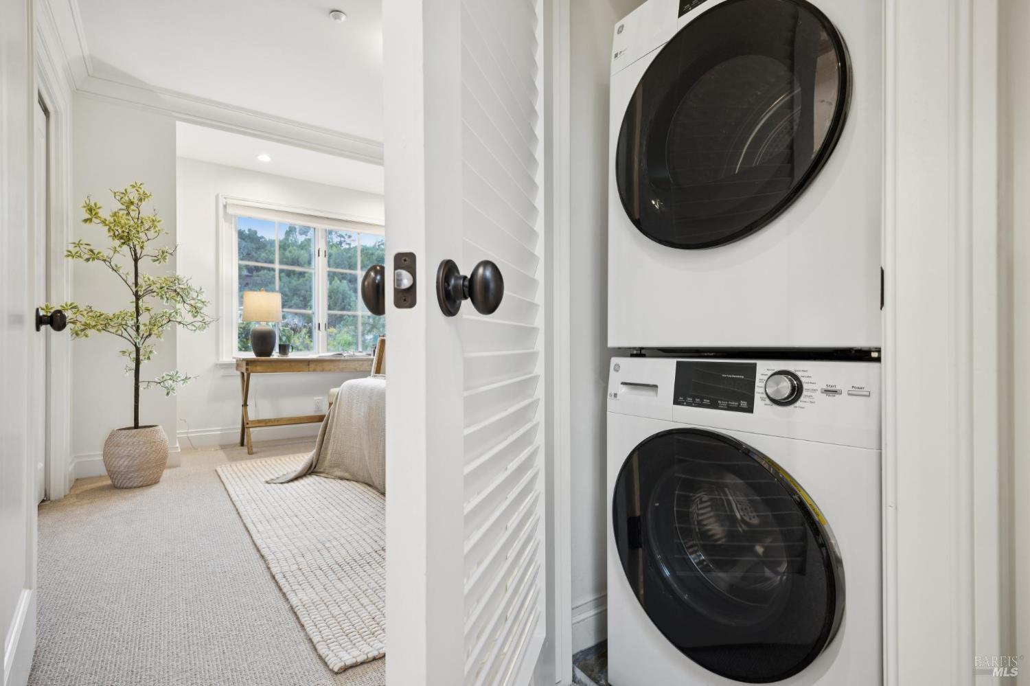 21 Tamalpais Commons Lane