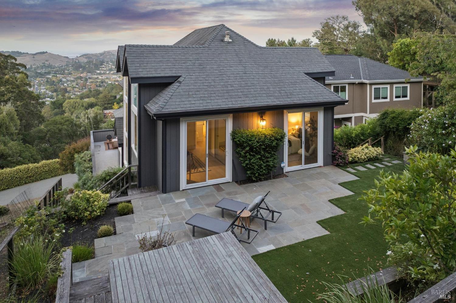 1007 Greenhill Road