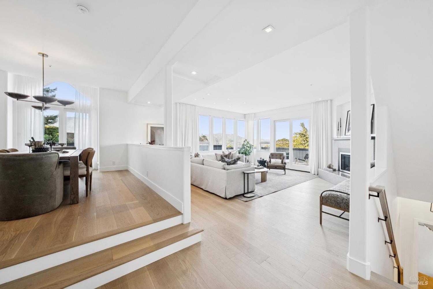 1007 Greenhill Road