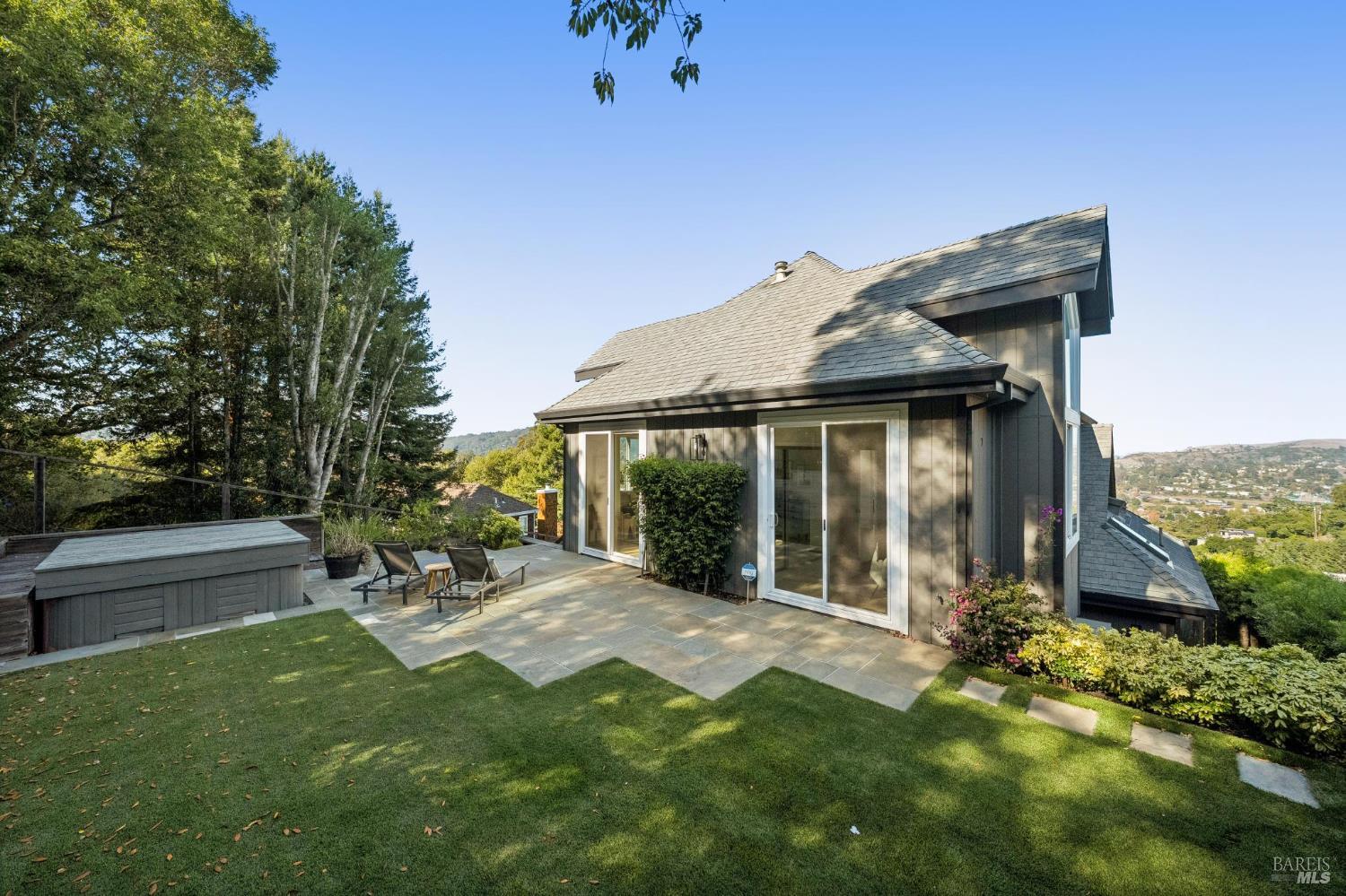 1007 Greenhill Road
