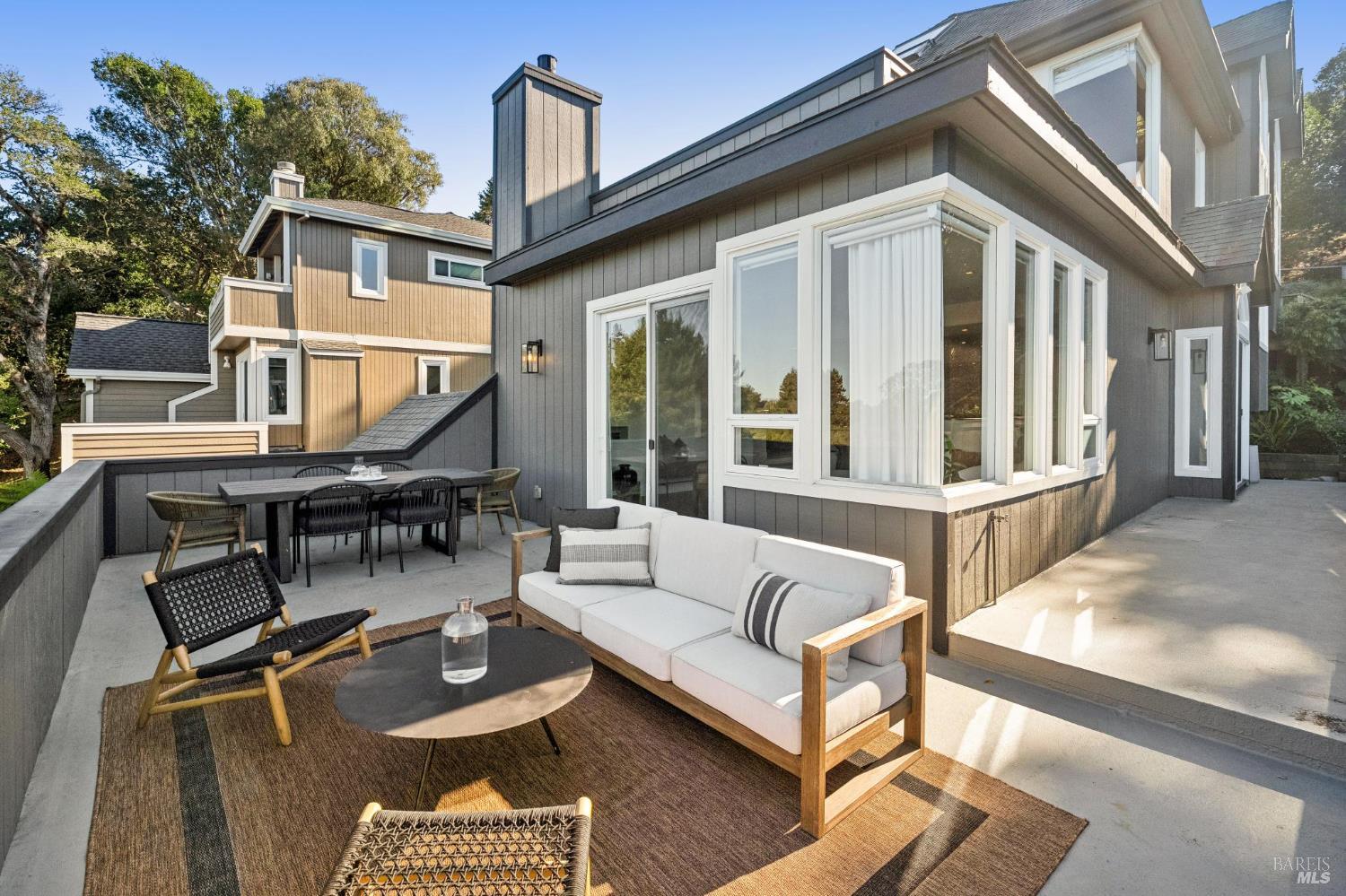 1007 Greenhill Road