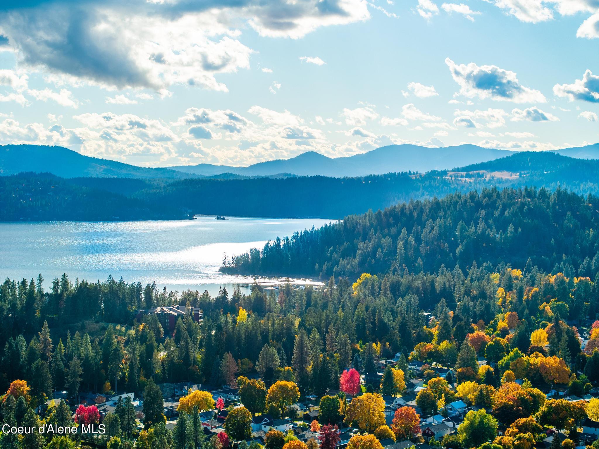 1724 Lakeside Ave, Coeur d'Alene