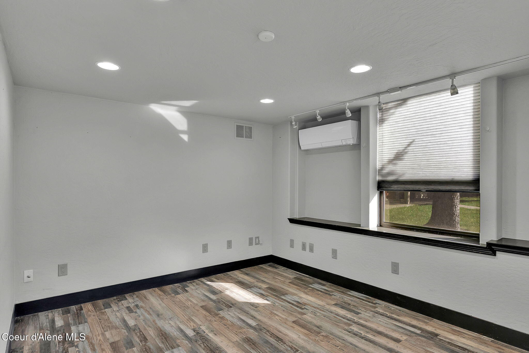 1715 Sherman Avenue, Coeur d'Alene