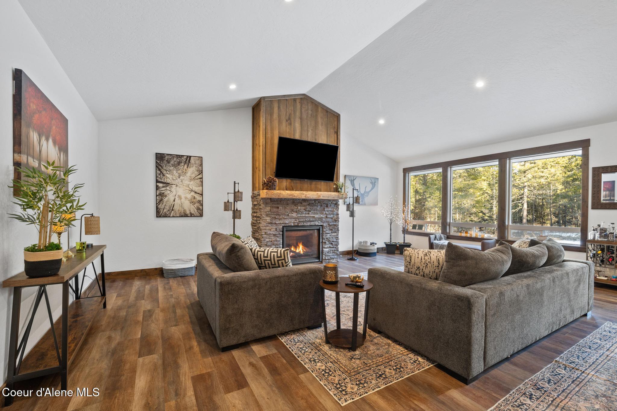 396 Goldfinch Lane