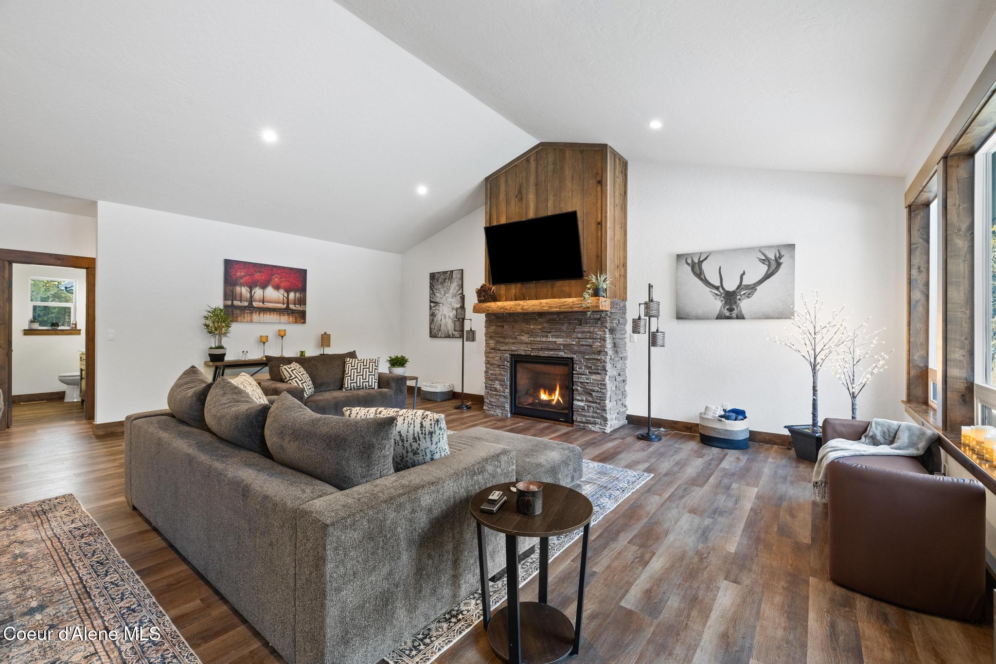396 Goldfinch Lane