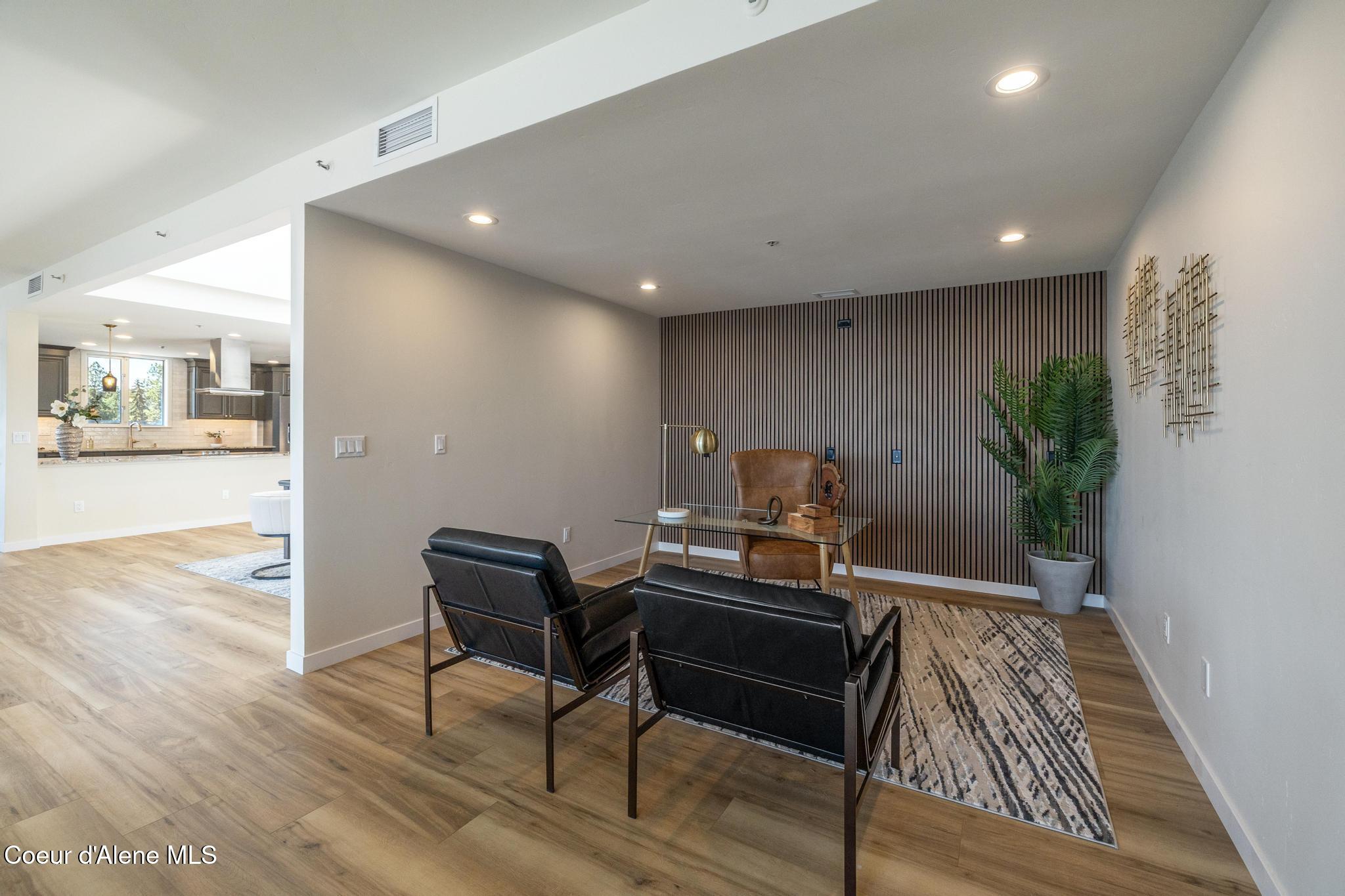 301 N 1ST ST, #930, Coeur d'Alene Unit: #930