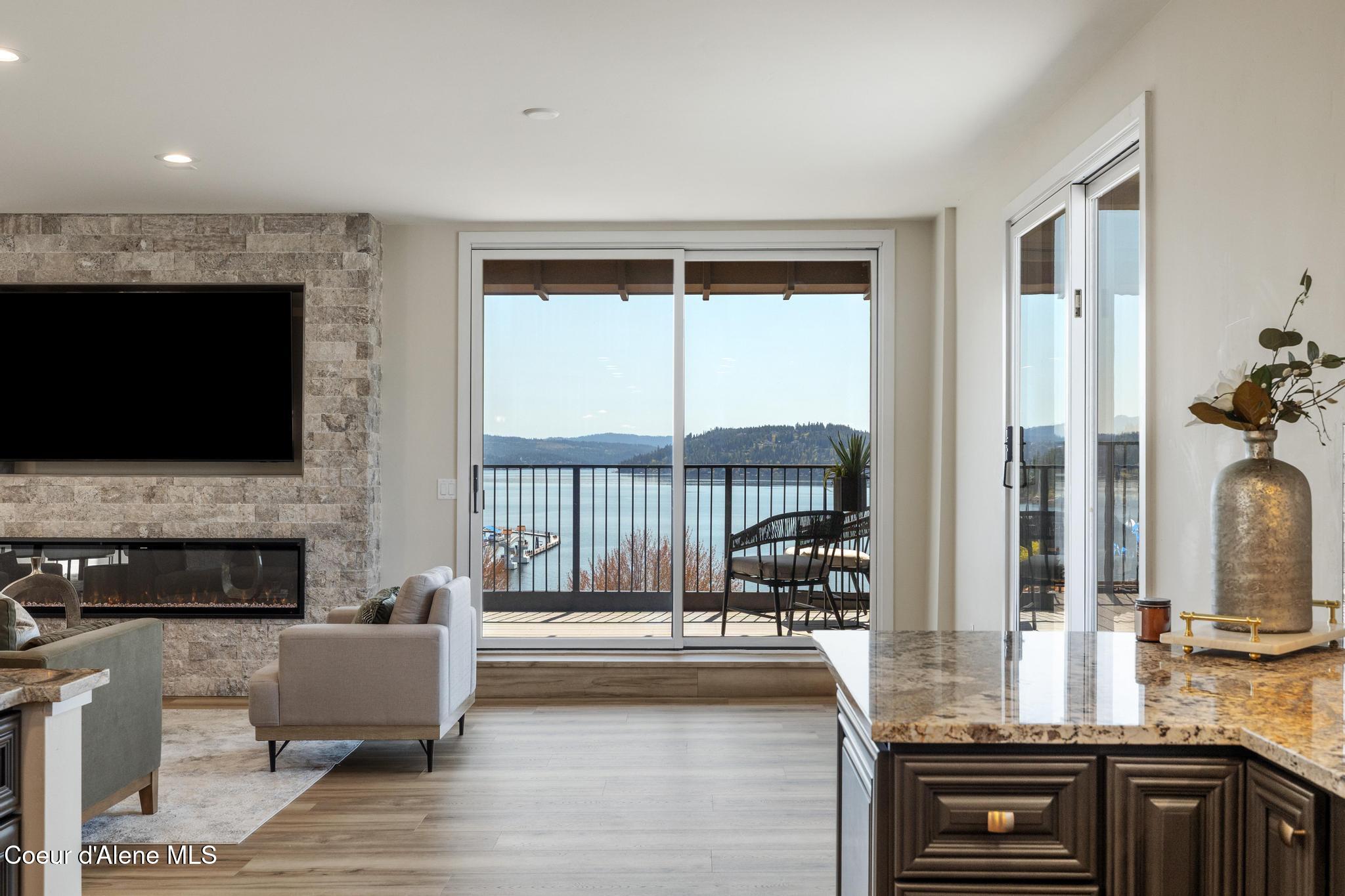 301 N 1ST ST, #930, Coeur d'Alene Unit: #930