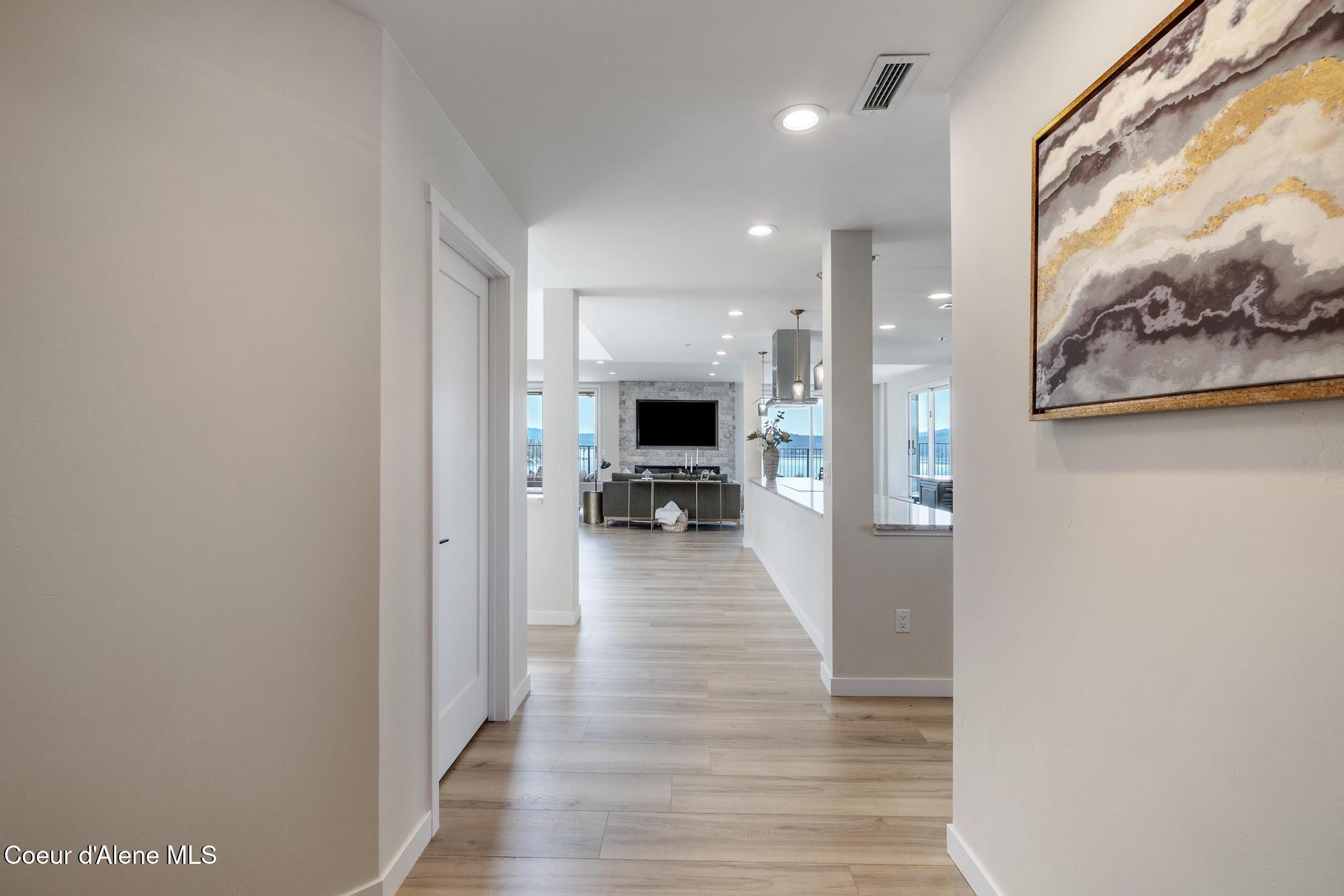 301 N 1ST ST, #930, Coeur d'Alene Unit: #930