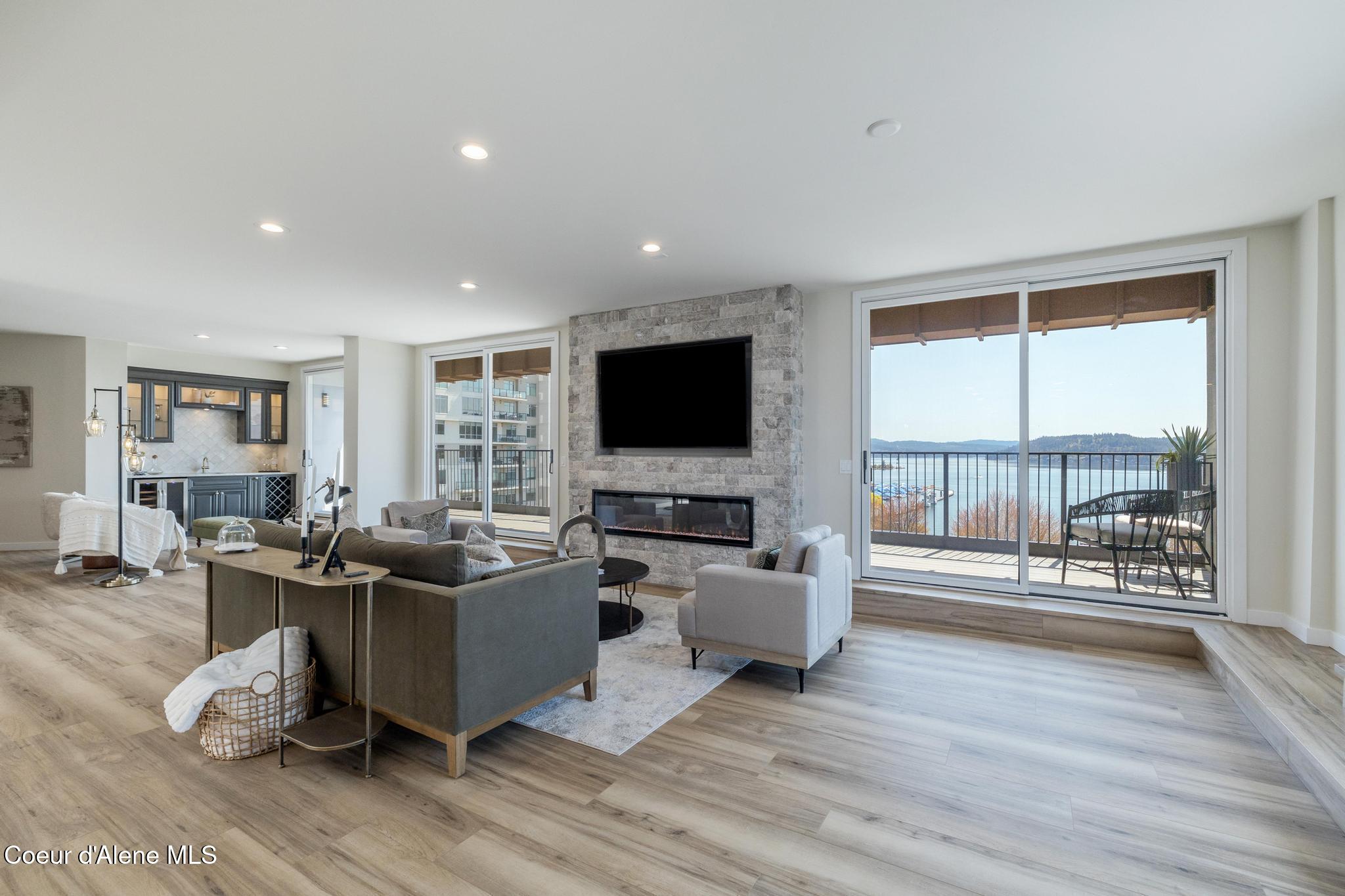 301 N 1ST ST, #930, Coeur d'Alene Unit: #930