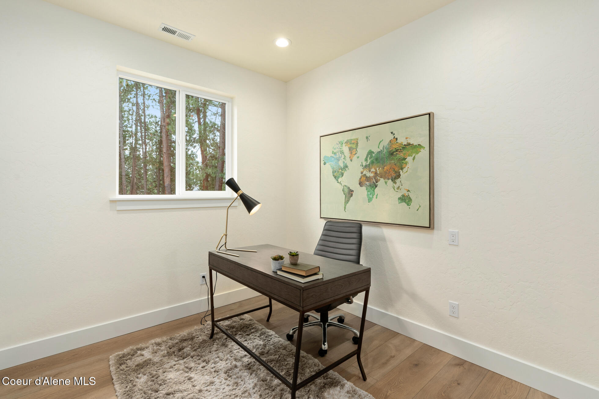 3228 N Honeysuckle Drive, Coeur d'Alene