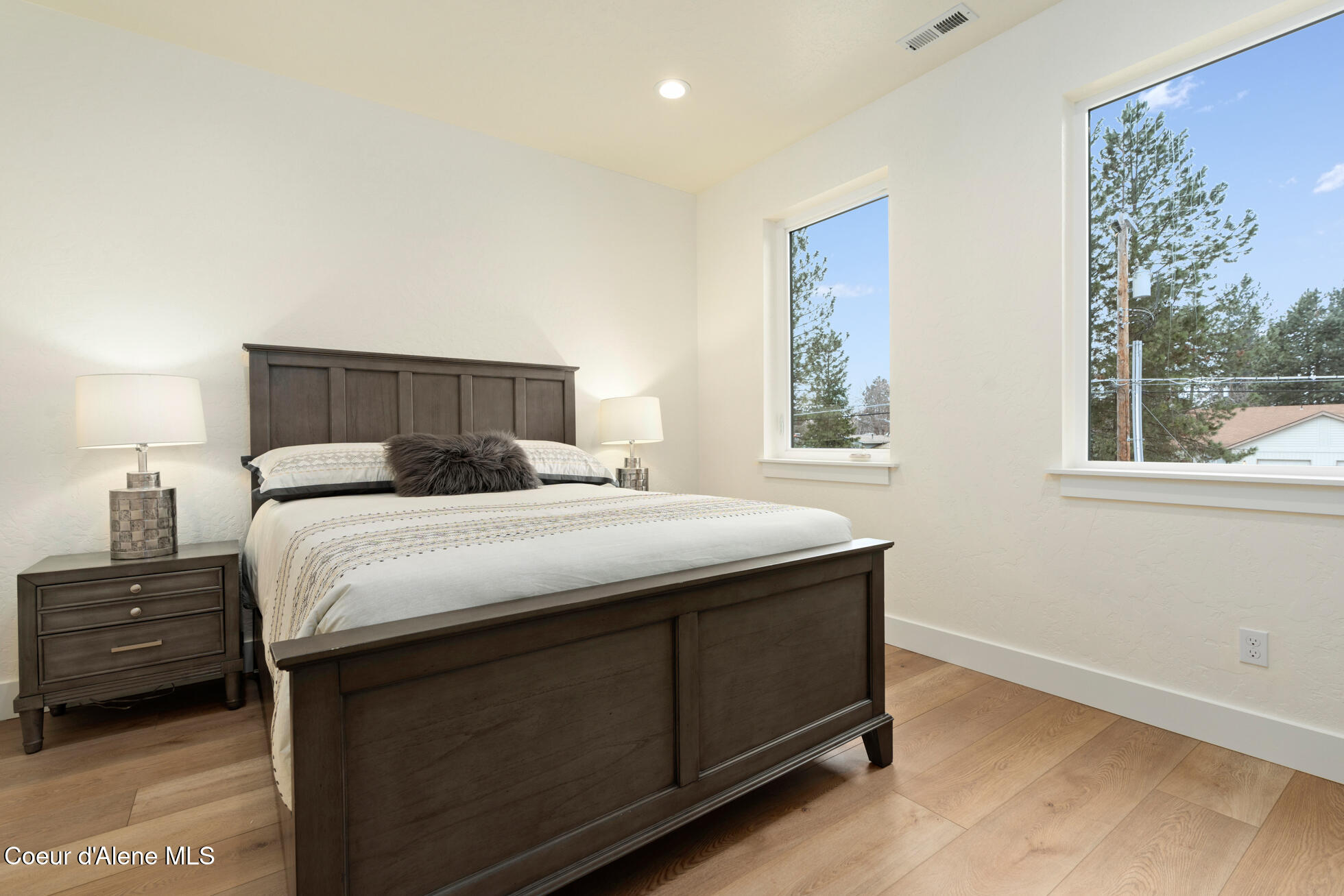 3228 N Honeysuckle Drive, Coeur d'Alene
