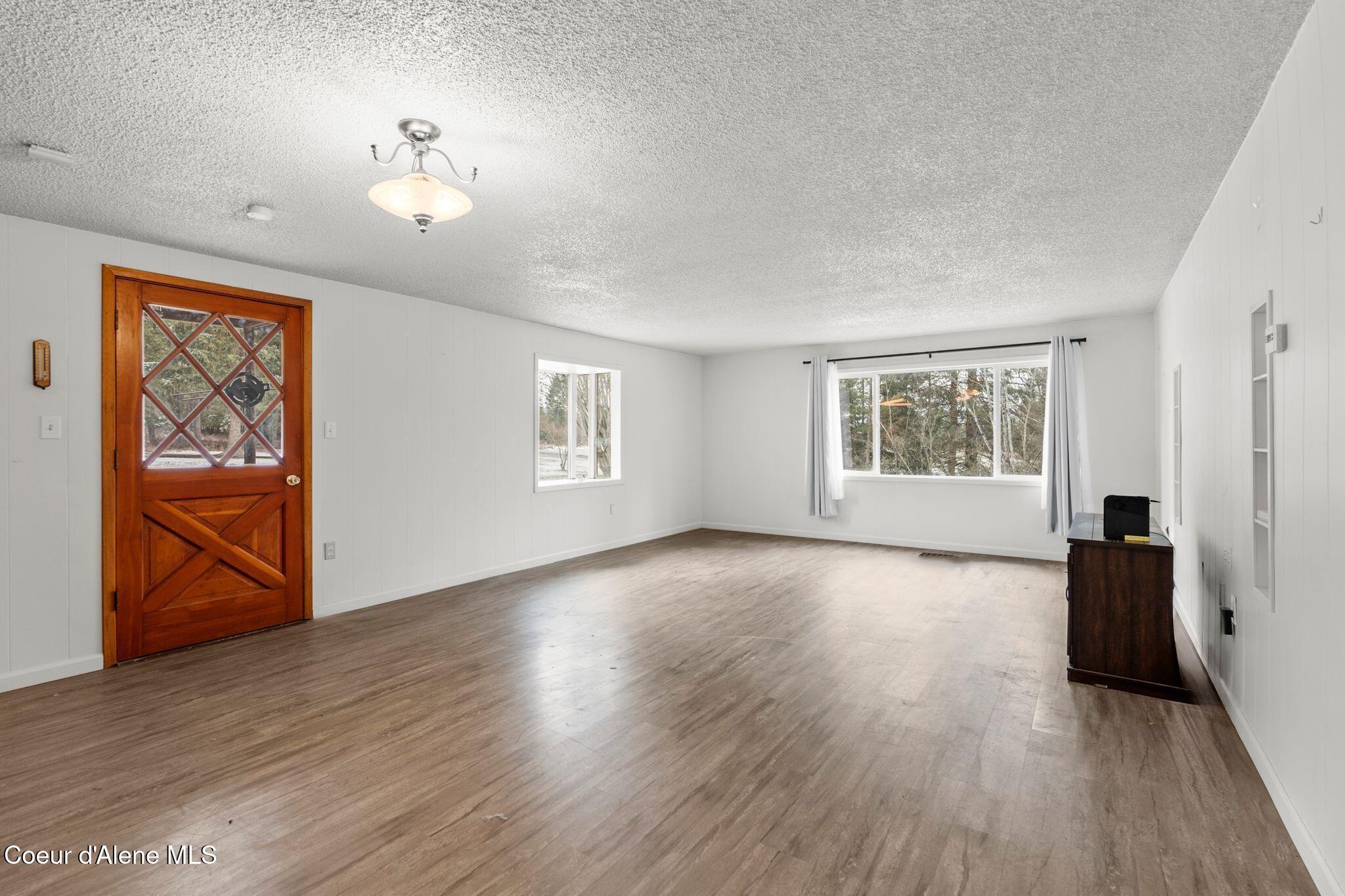 64 Smith Lake Road