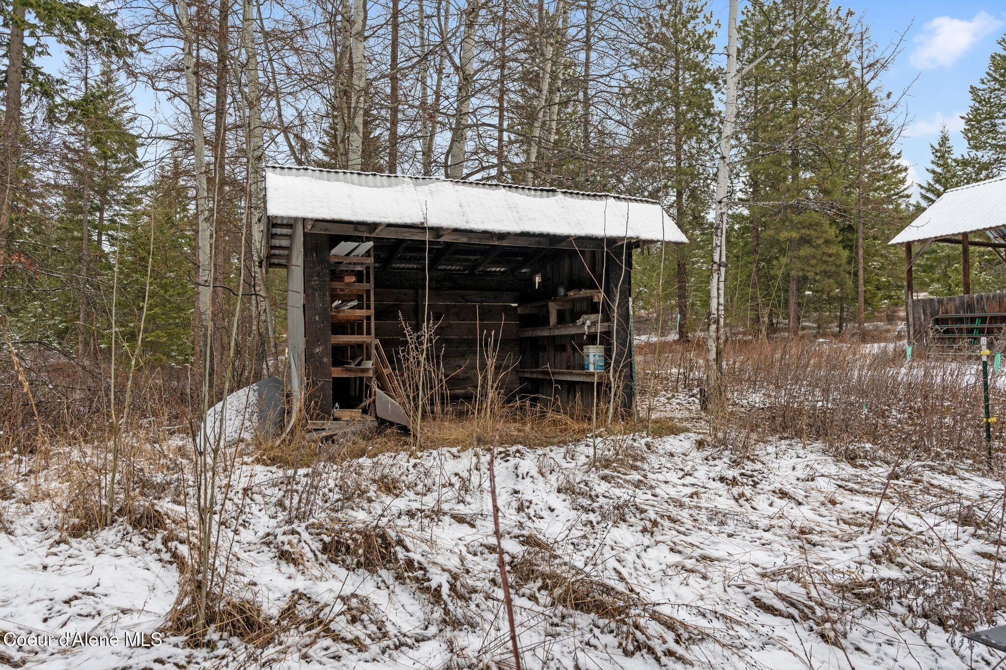 64 Smith Lake Road