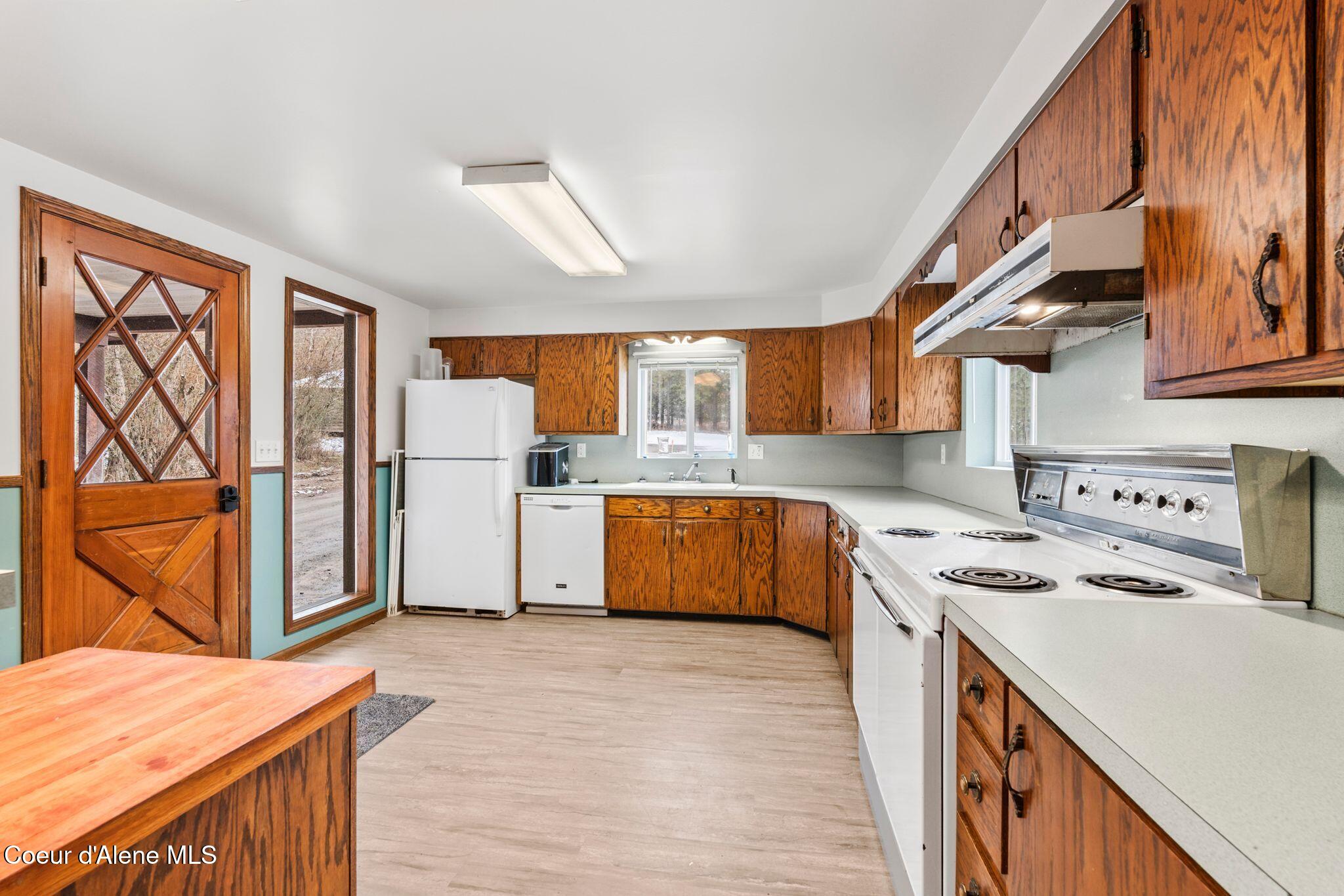 64 Smith Lake Road