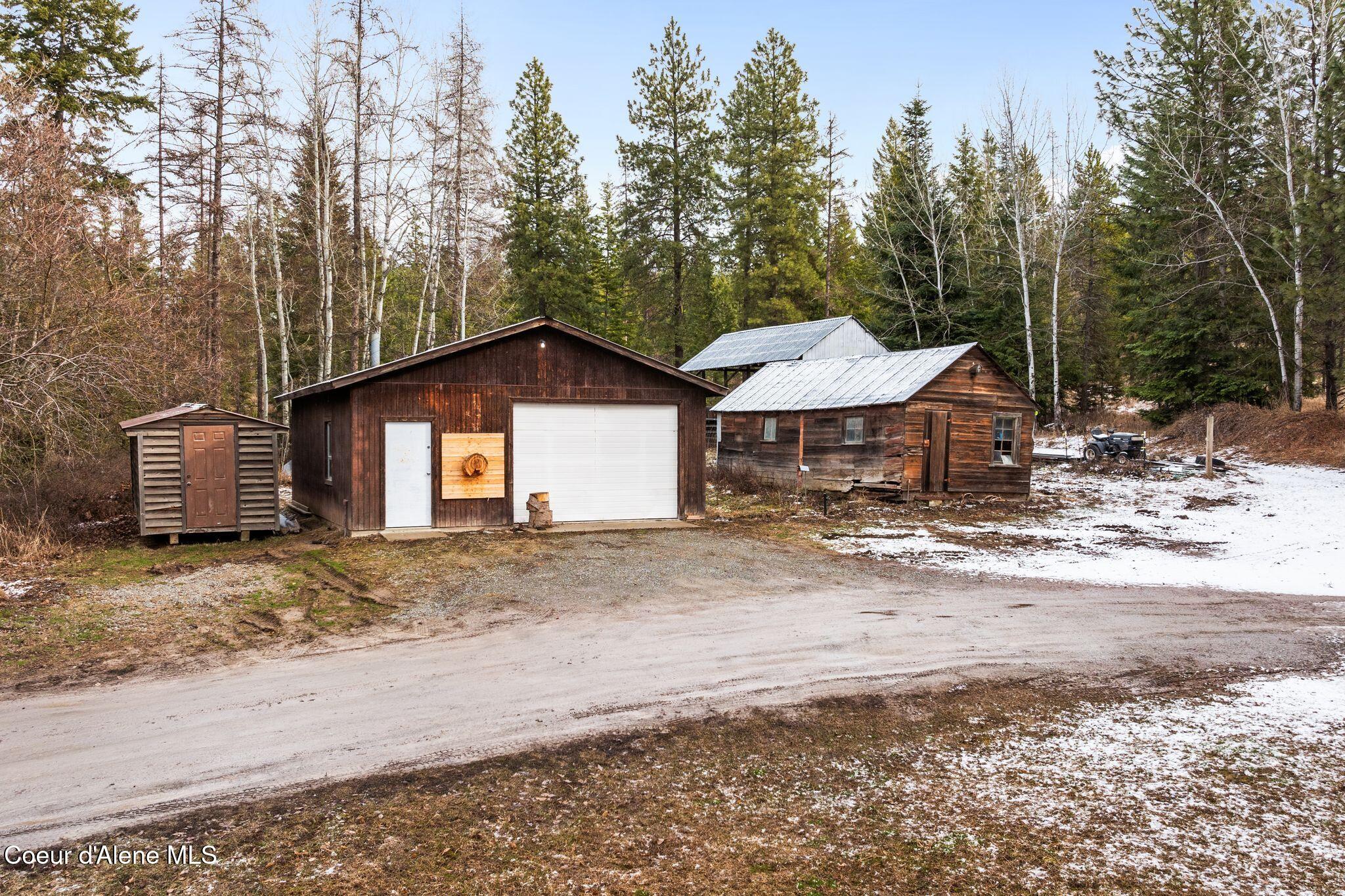 64 Smith Lake Road