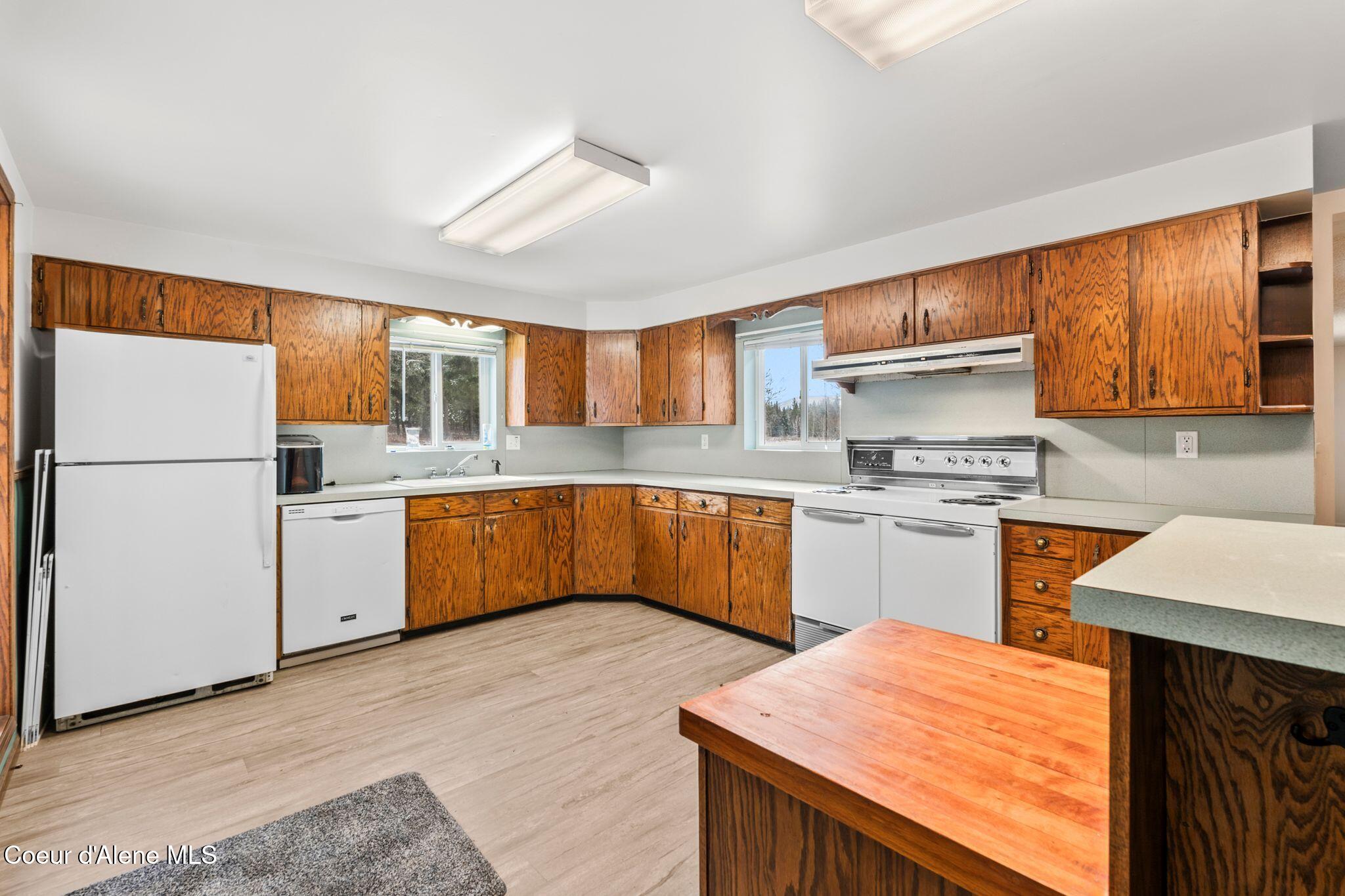 64 Smith Lake Road