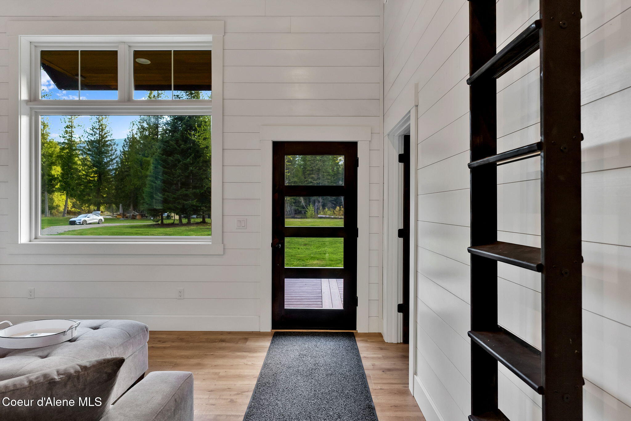 NKA Pebble Lane
