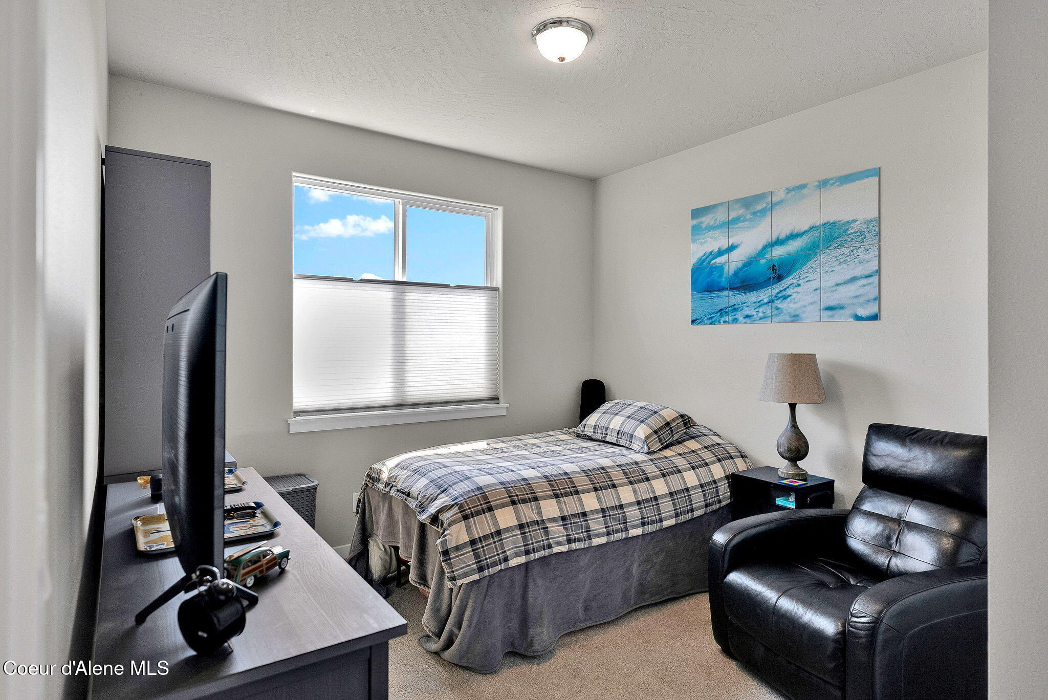2114 W OKANOGAN AVE