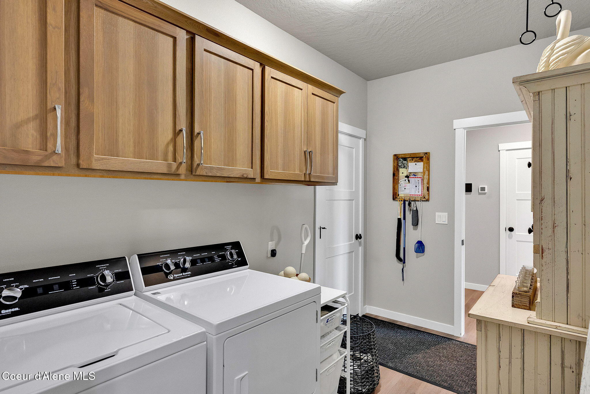 2114 W OKANOGAN AVE
