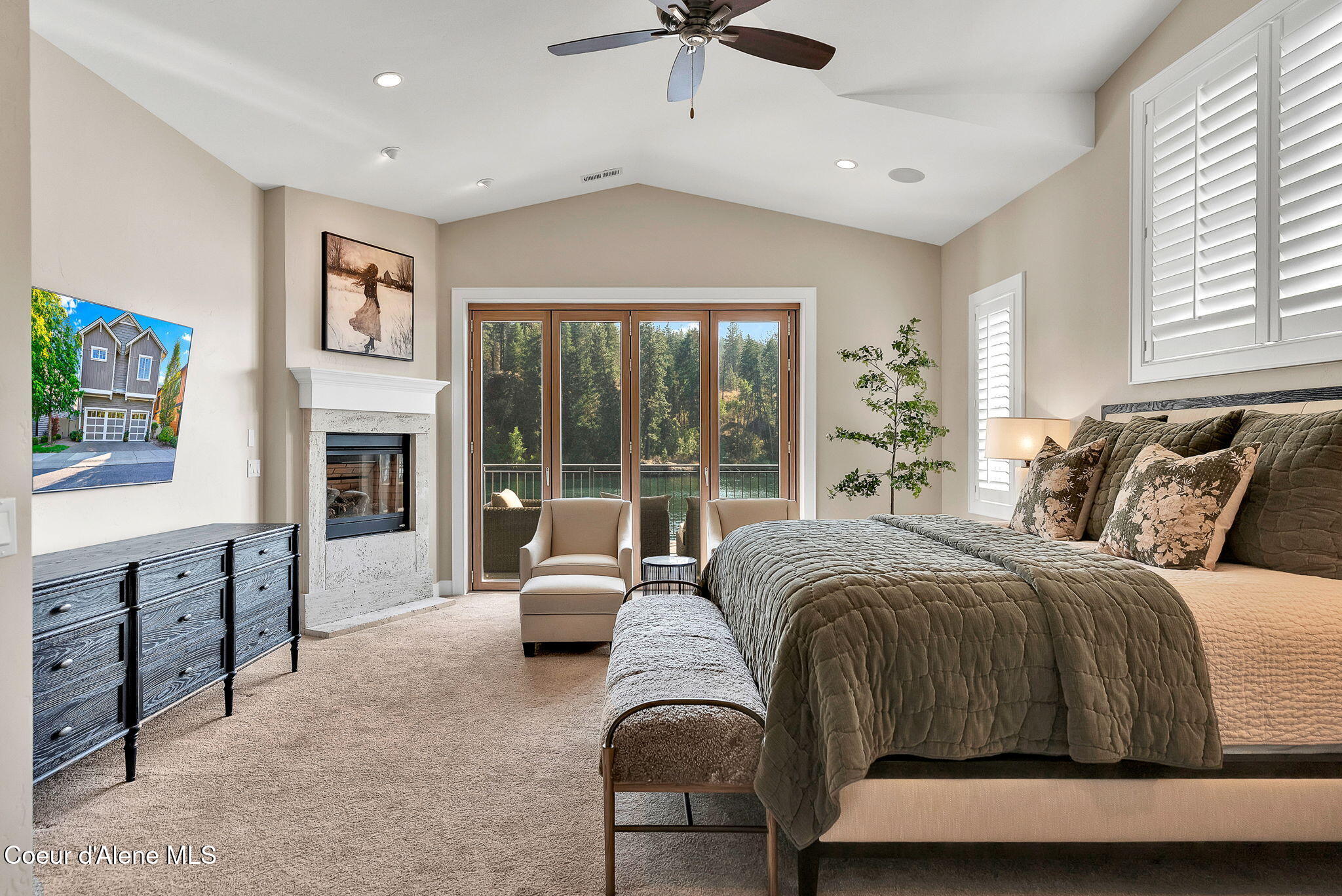 3810 W SHOREVIEW LN, Coeur d'Alene