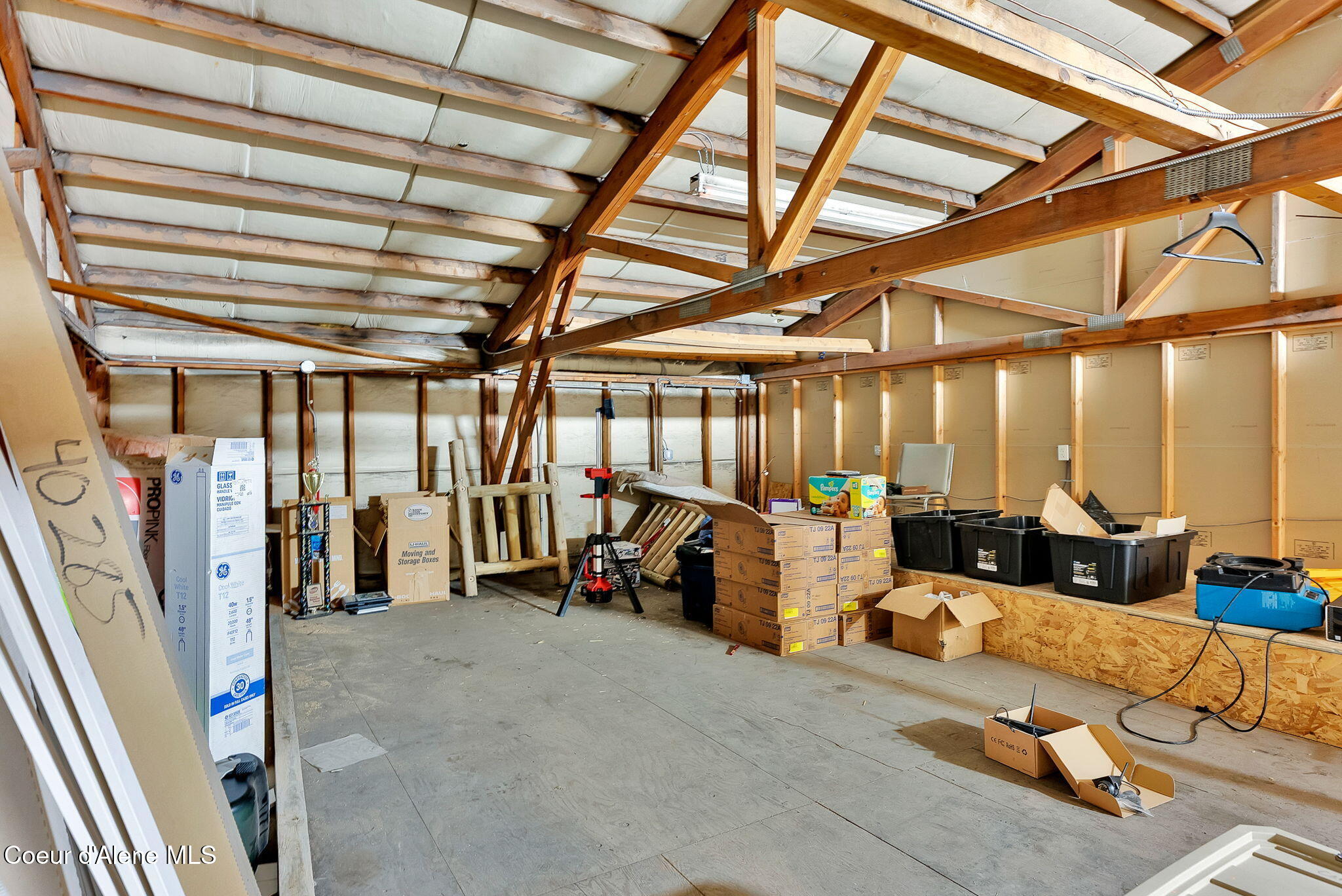 2315 N HIGHWAY 41