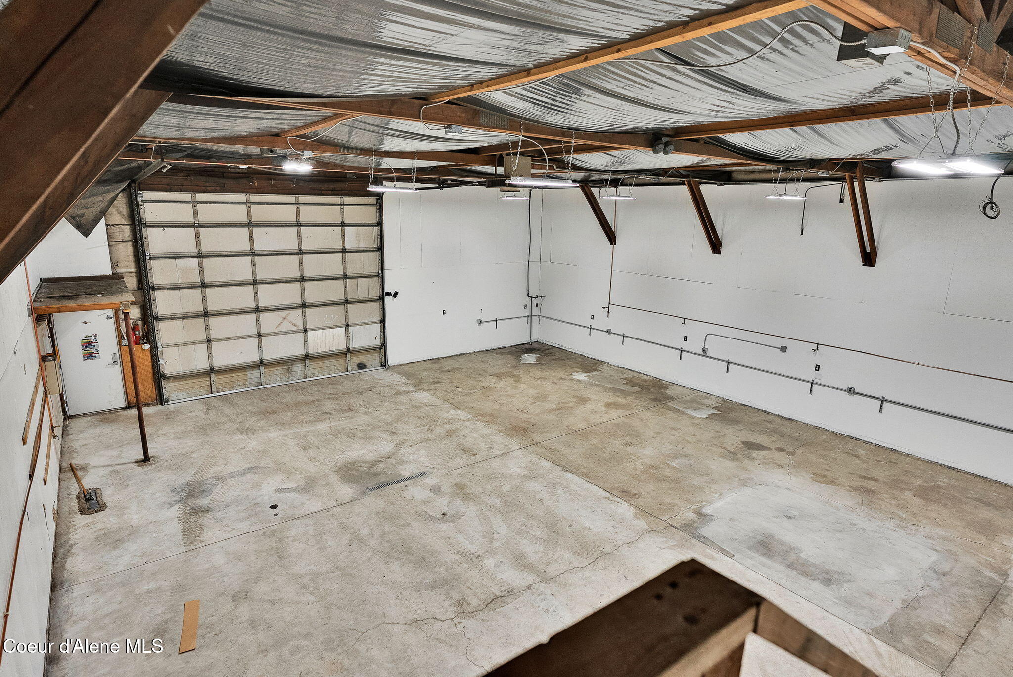 2315 N HIGHWAY 41