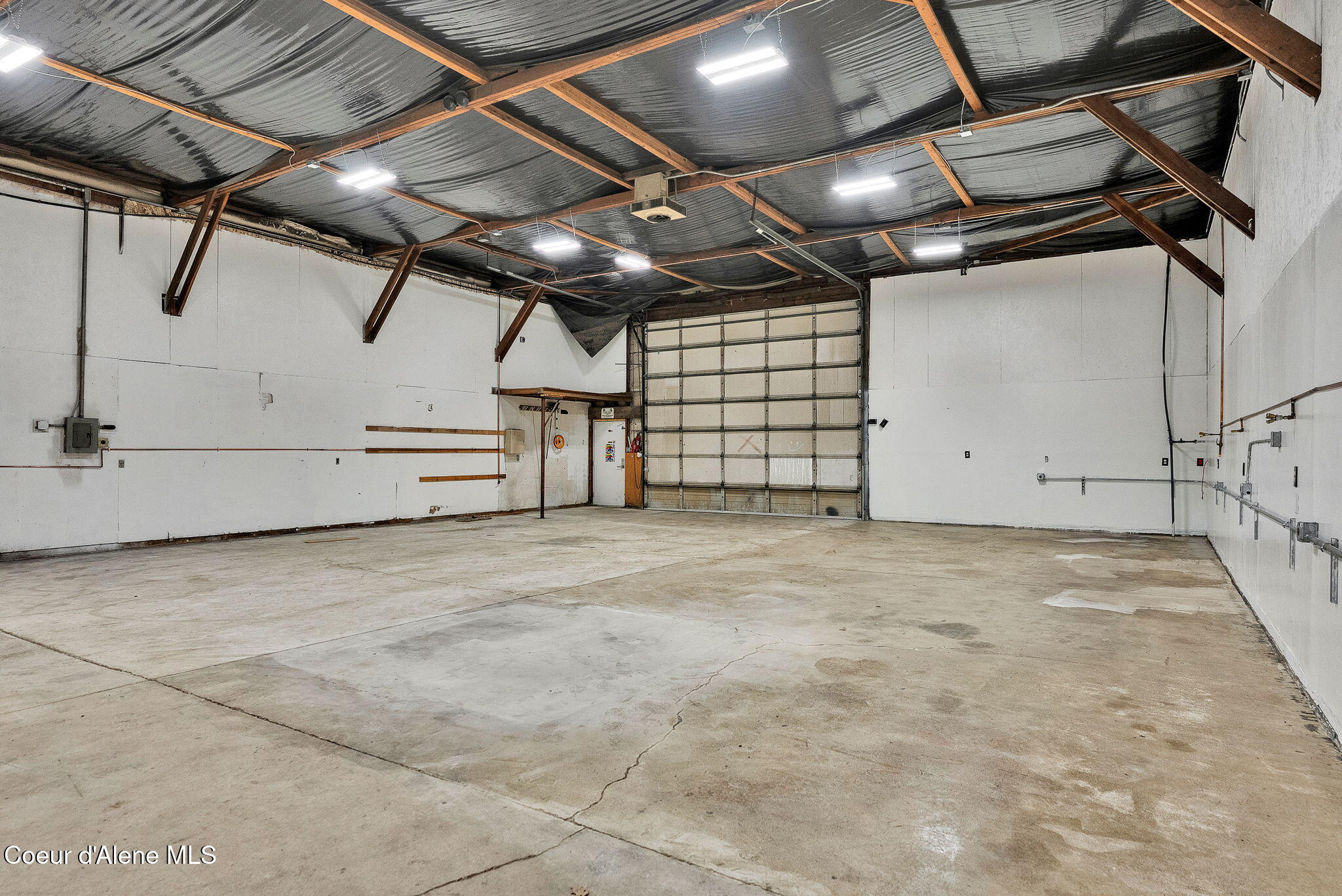 2315 N HIGHWAY 41
