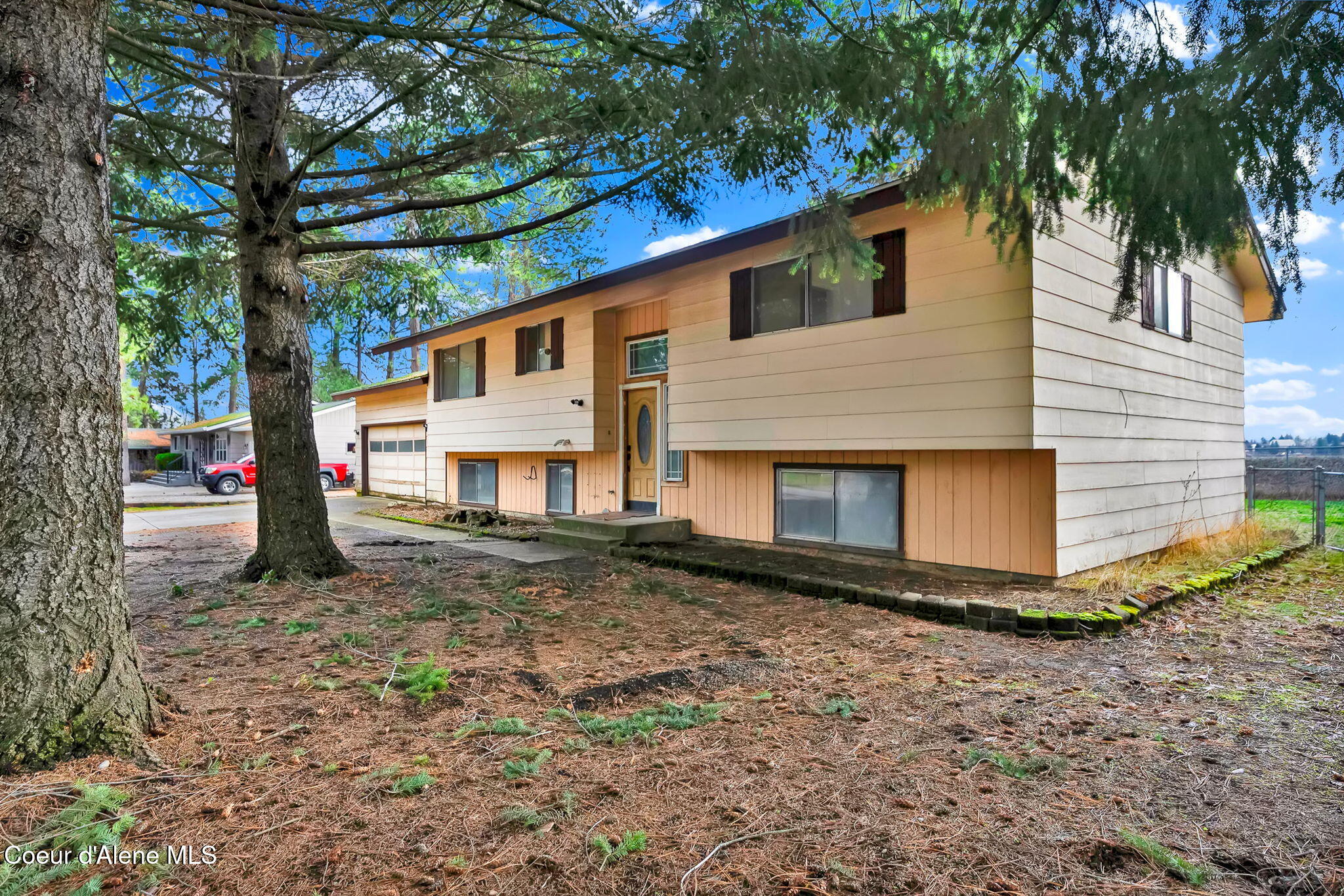 5605 N PINEGROVE DR, Coeur d'Alene
