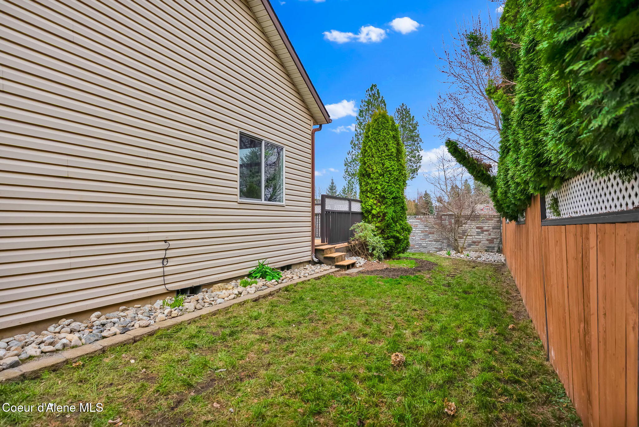 6940 N EPERVIER LN, Coeur d'Alene