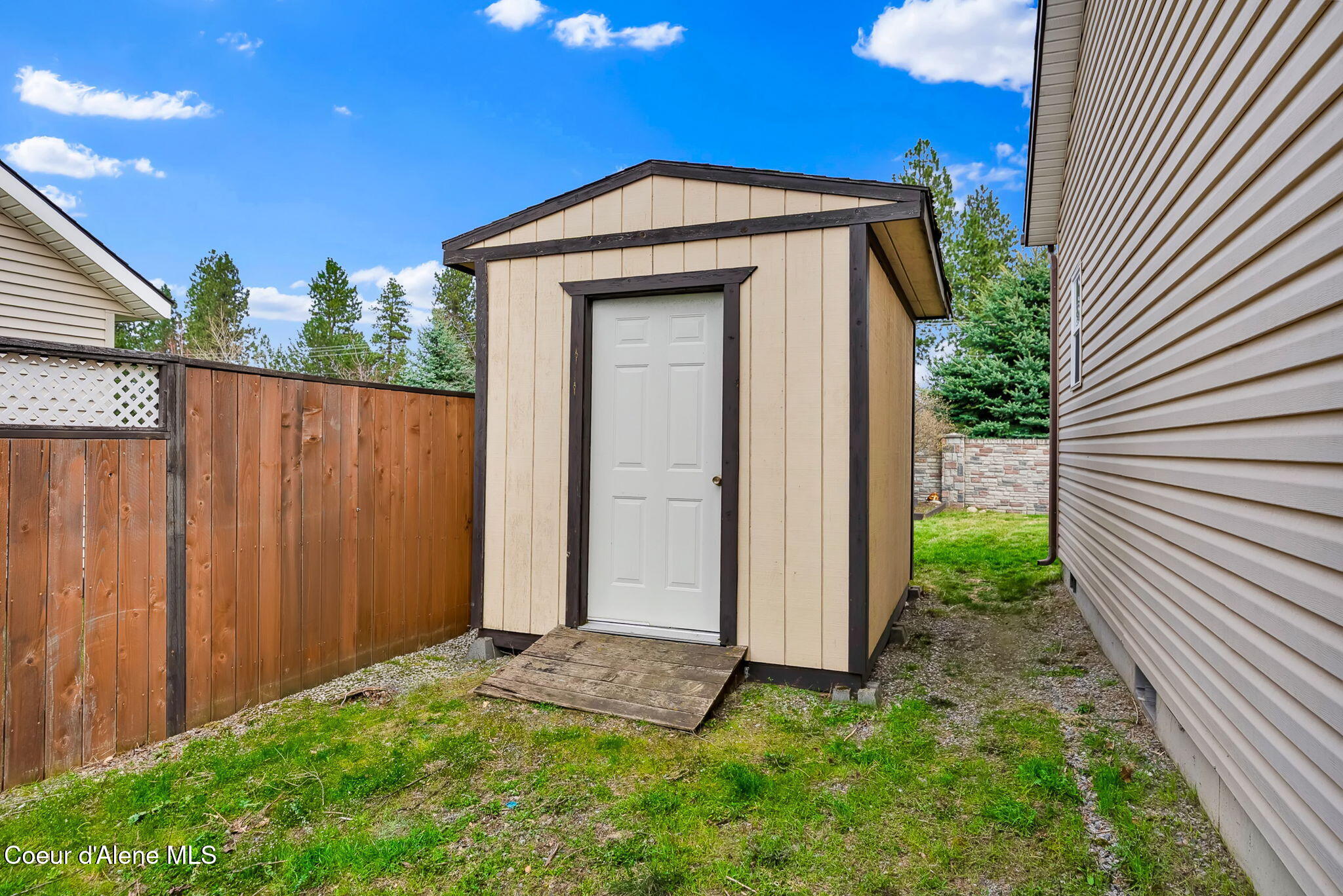 6940 N EPERVIER LN, Coeur d'Alene