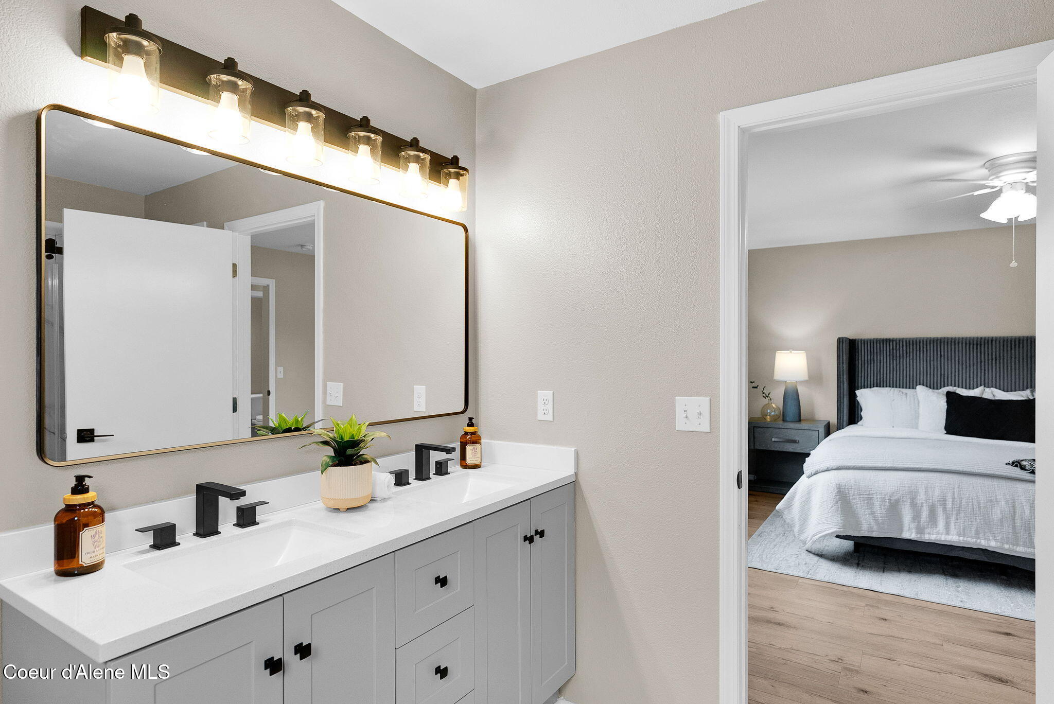 6940 N EPERVIER LN, Coeur d'Alene