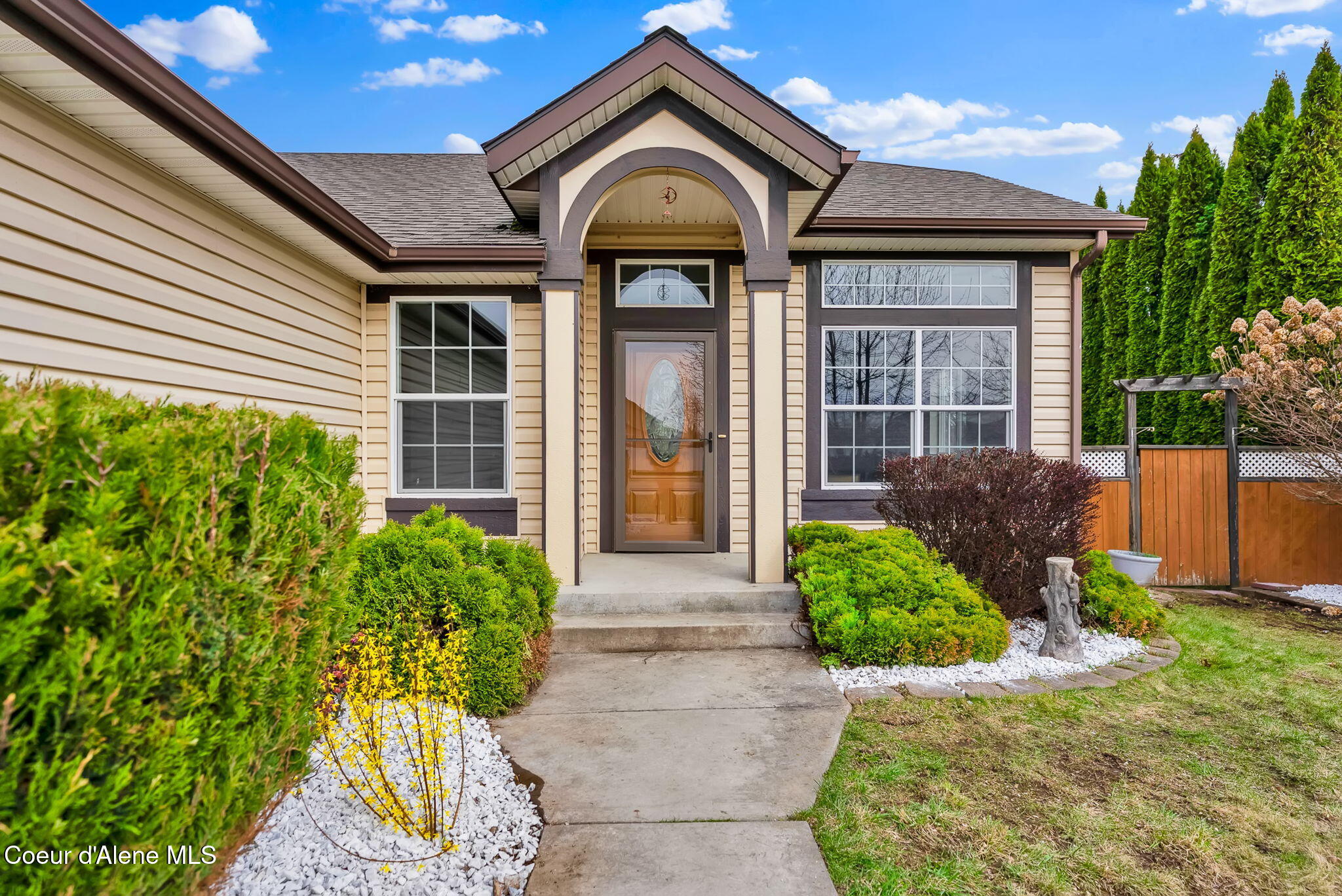 6940 N EPERVIER LN, Coeur d'Alene