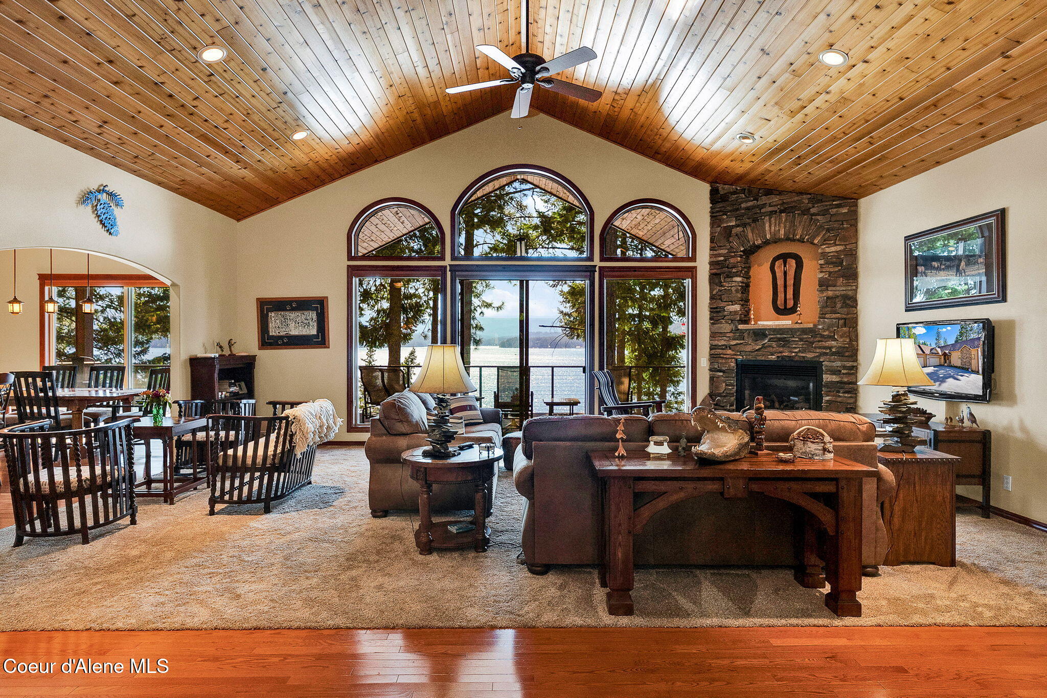 7404 S PANORAMA VIEW DR