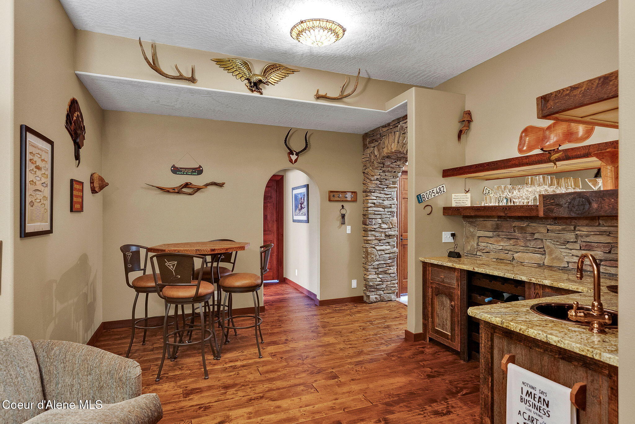 7404 S PANORAMA VIEW DR