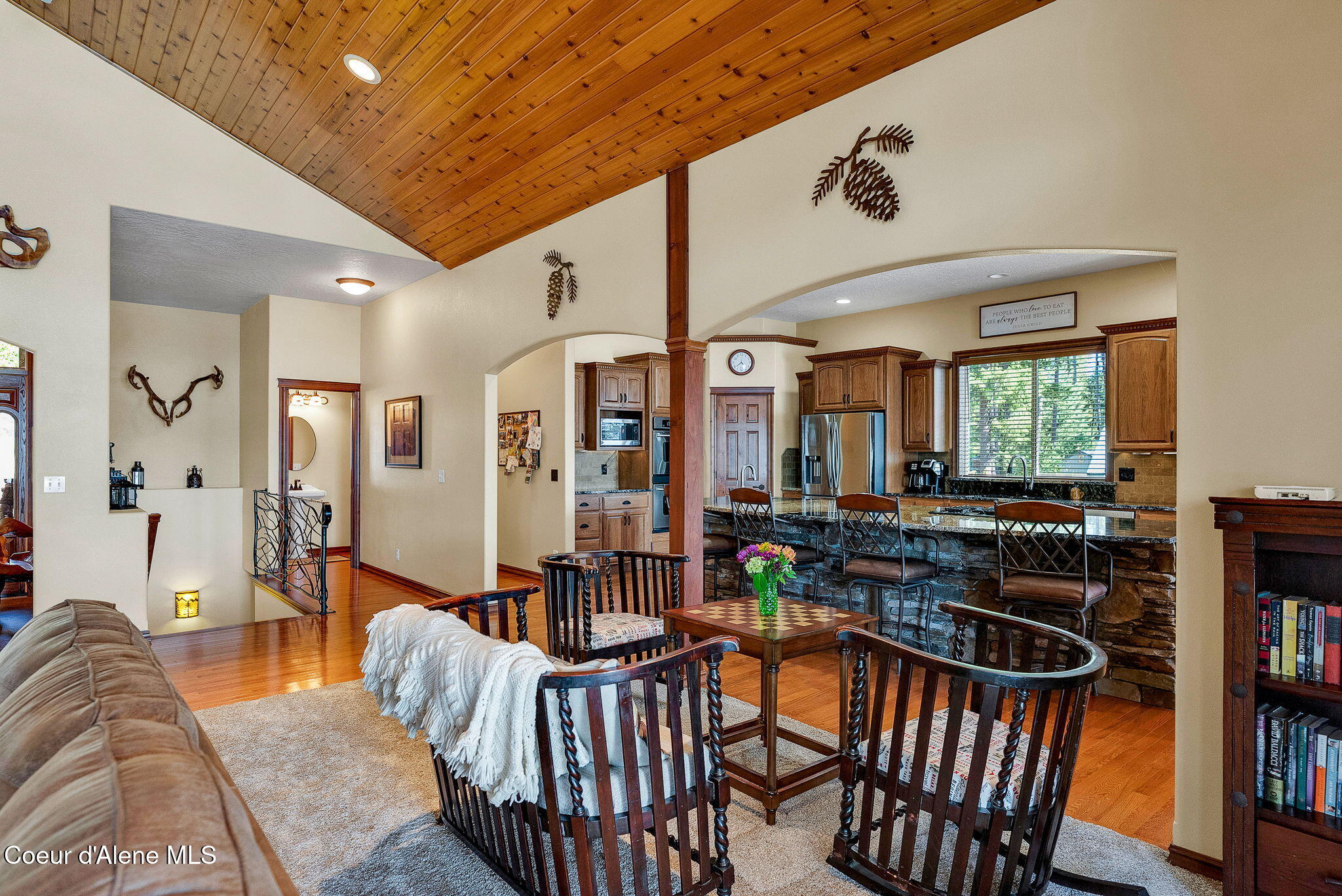 7404 S PANORAMA VIEW DR