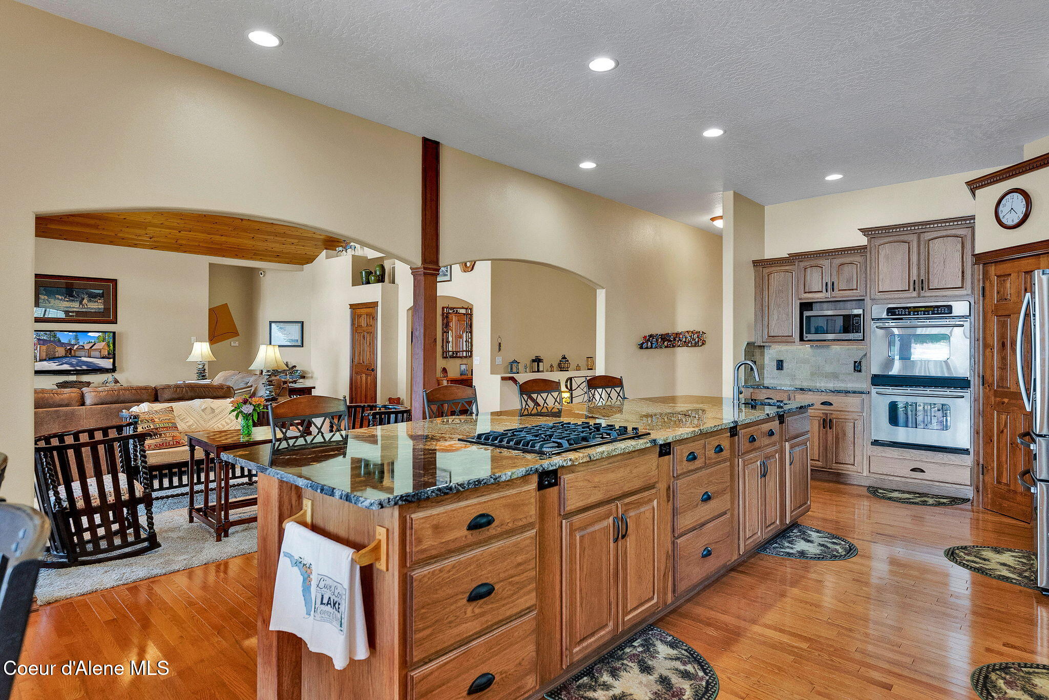 7404 S PANORAMA VIEW DR