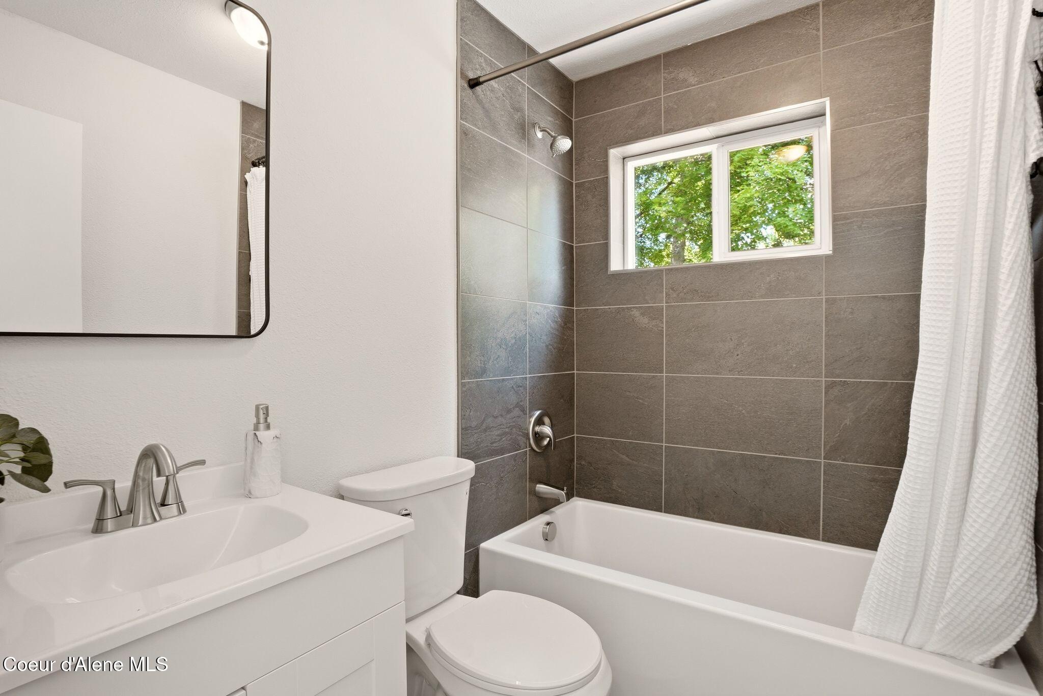 1001 N 6TH ST, Coeur d'Alene