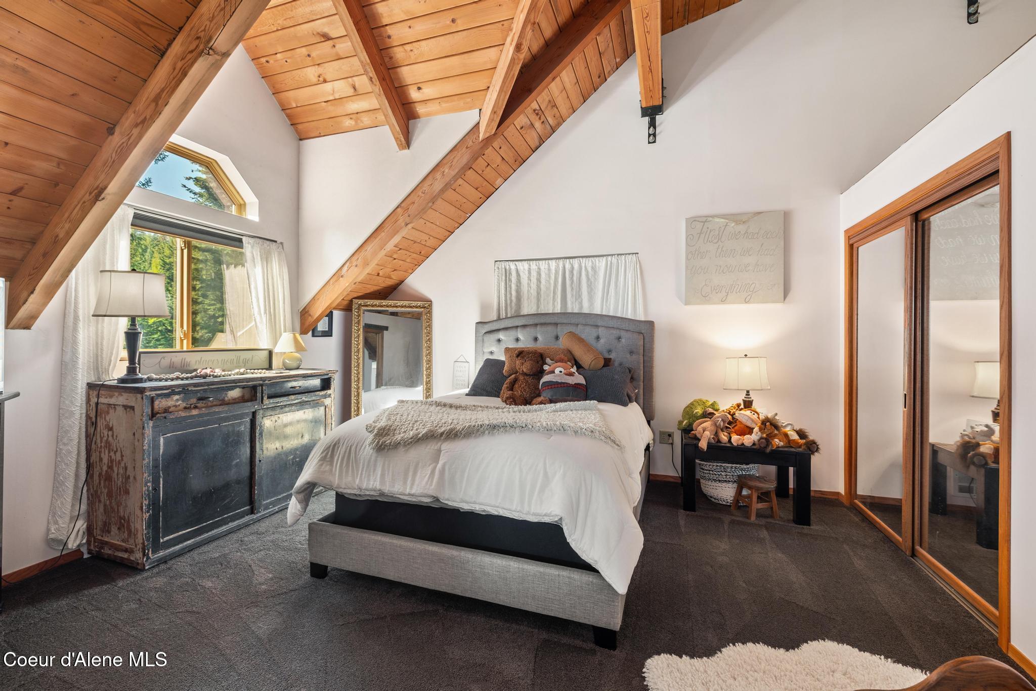 299 OAK TERRACE CREEK
