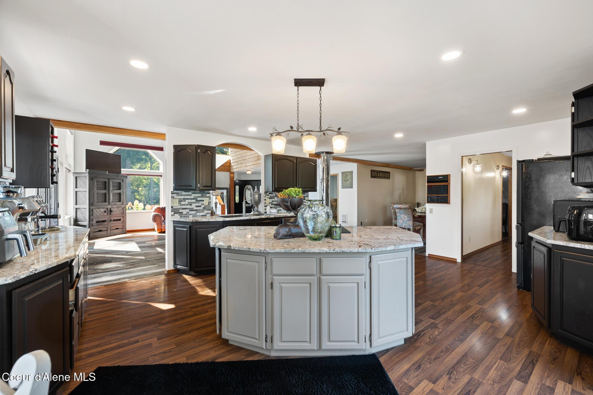 299 OAK TERRACE CREEK