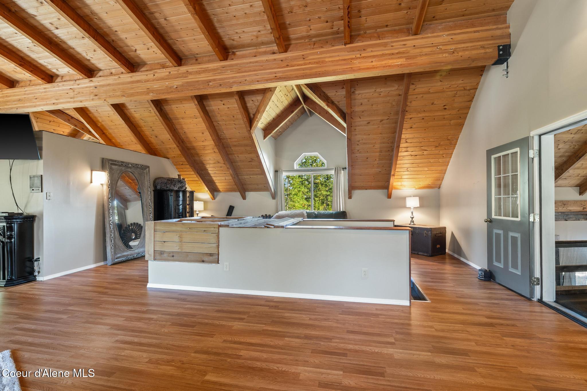 299 OAK TERRACE CREEK
