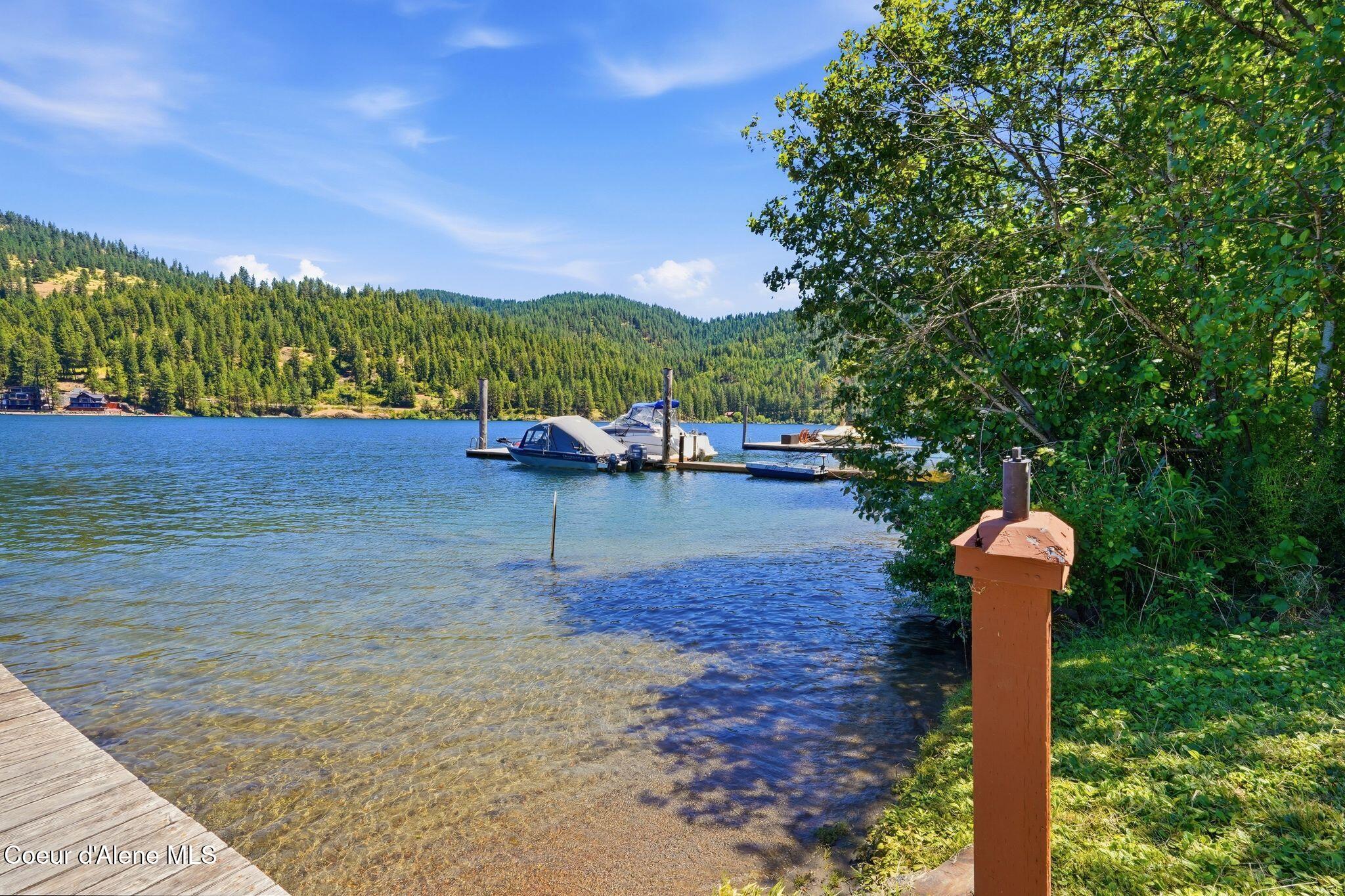 62766 S POWDERHORN BAY RD