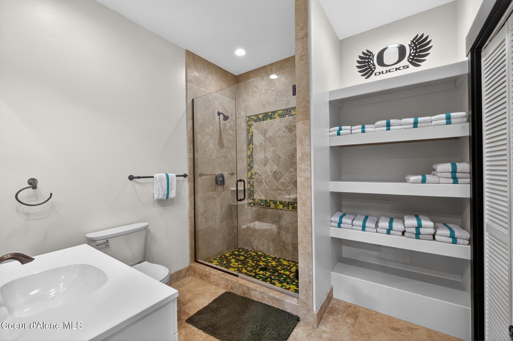 3358 E LEEBOWE CT