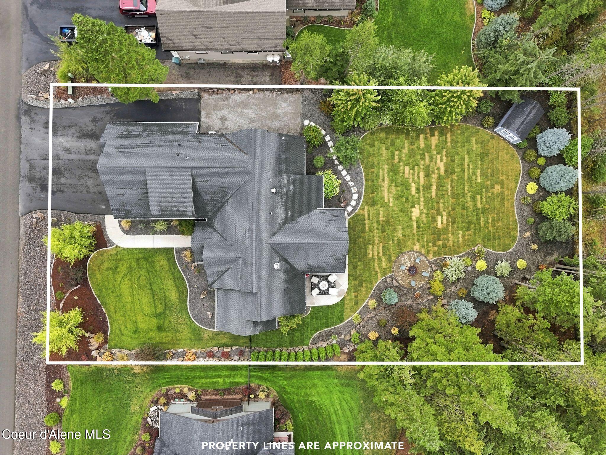3503 E WINRAY DR