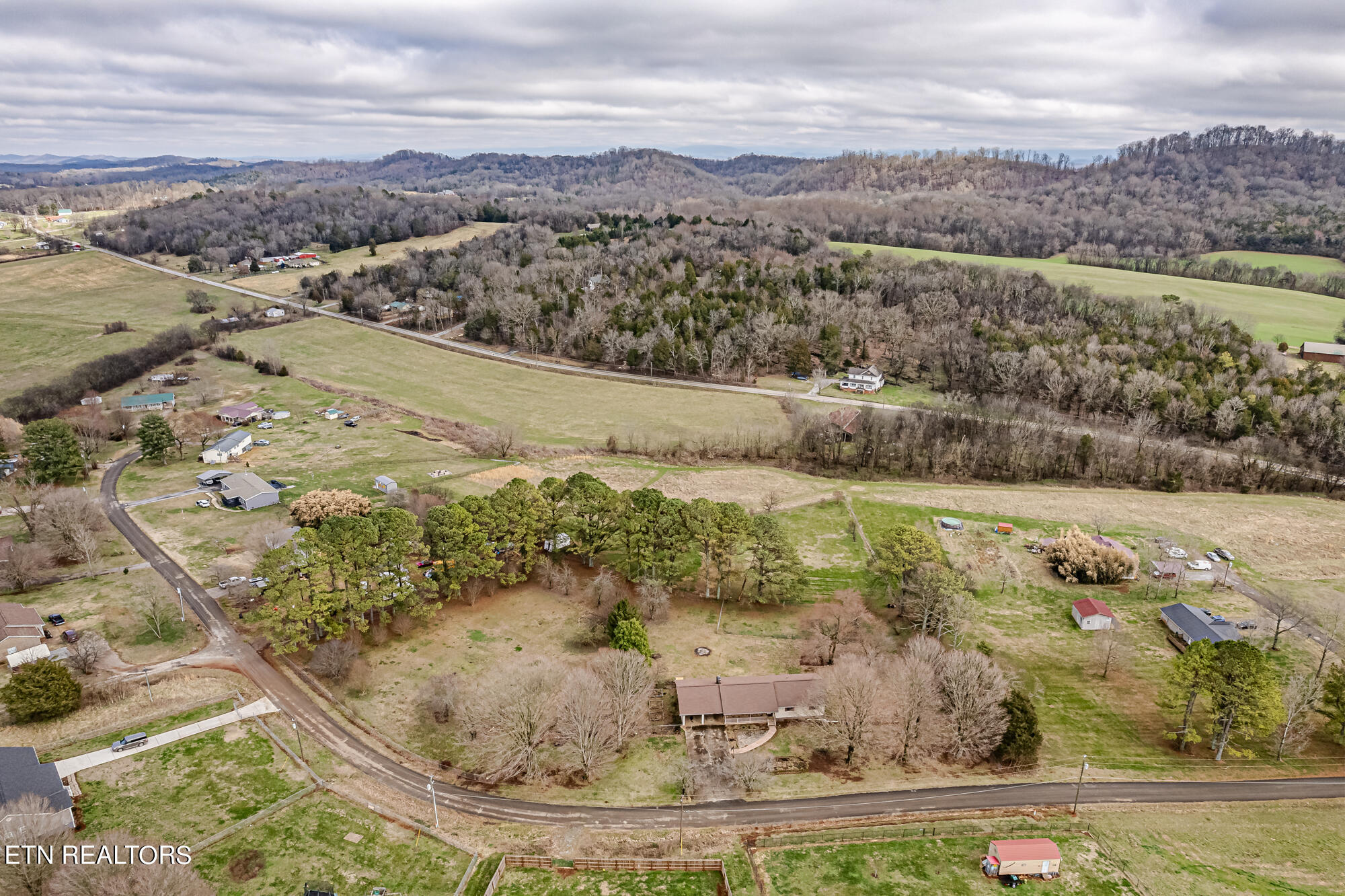 218 Meadow Brook Rd