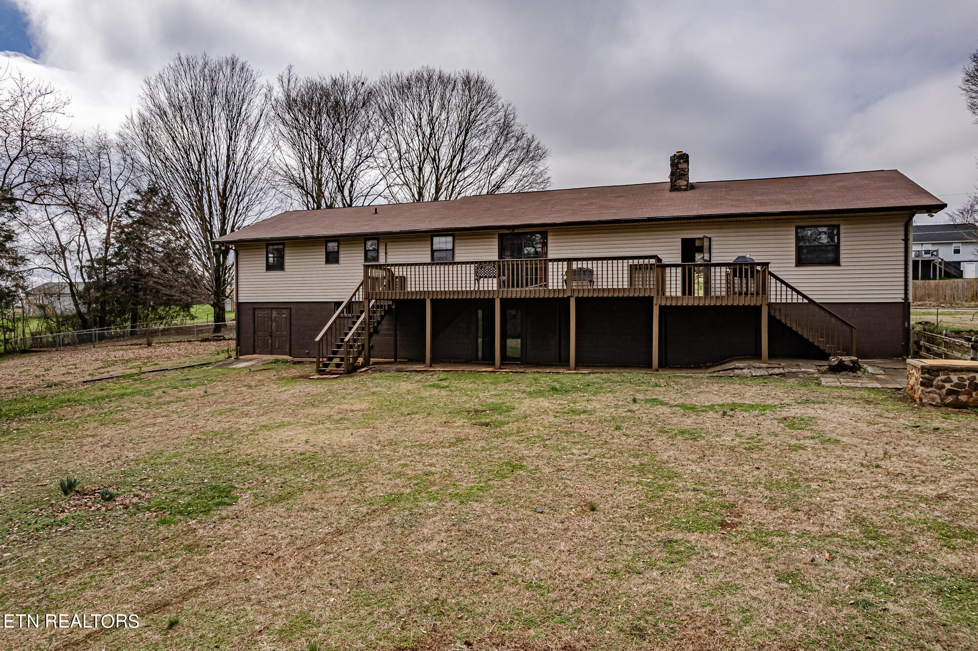 218 Meadow Brook Rd