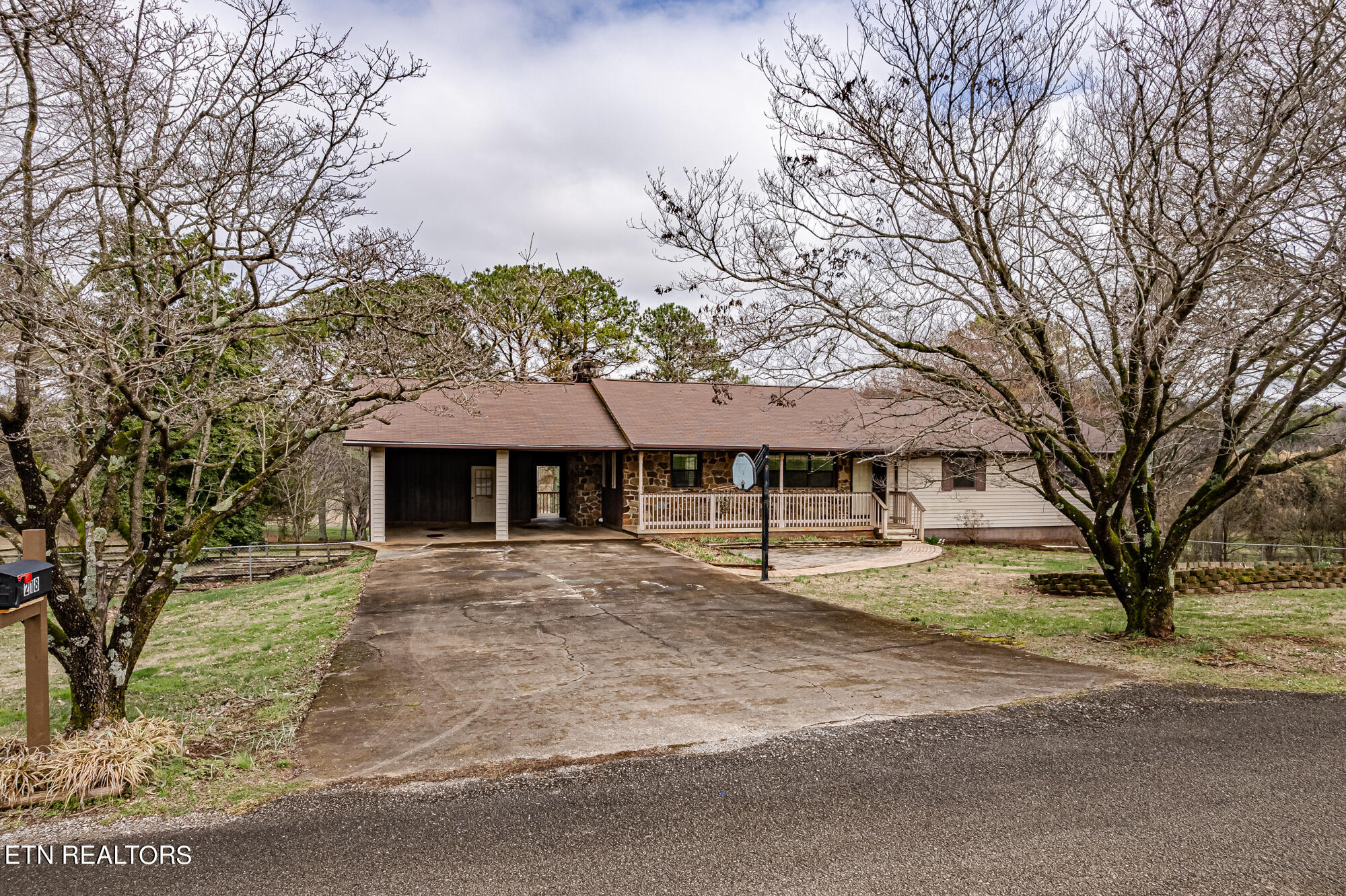 218 Meadow Brook Rd