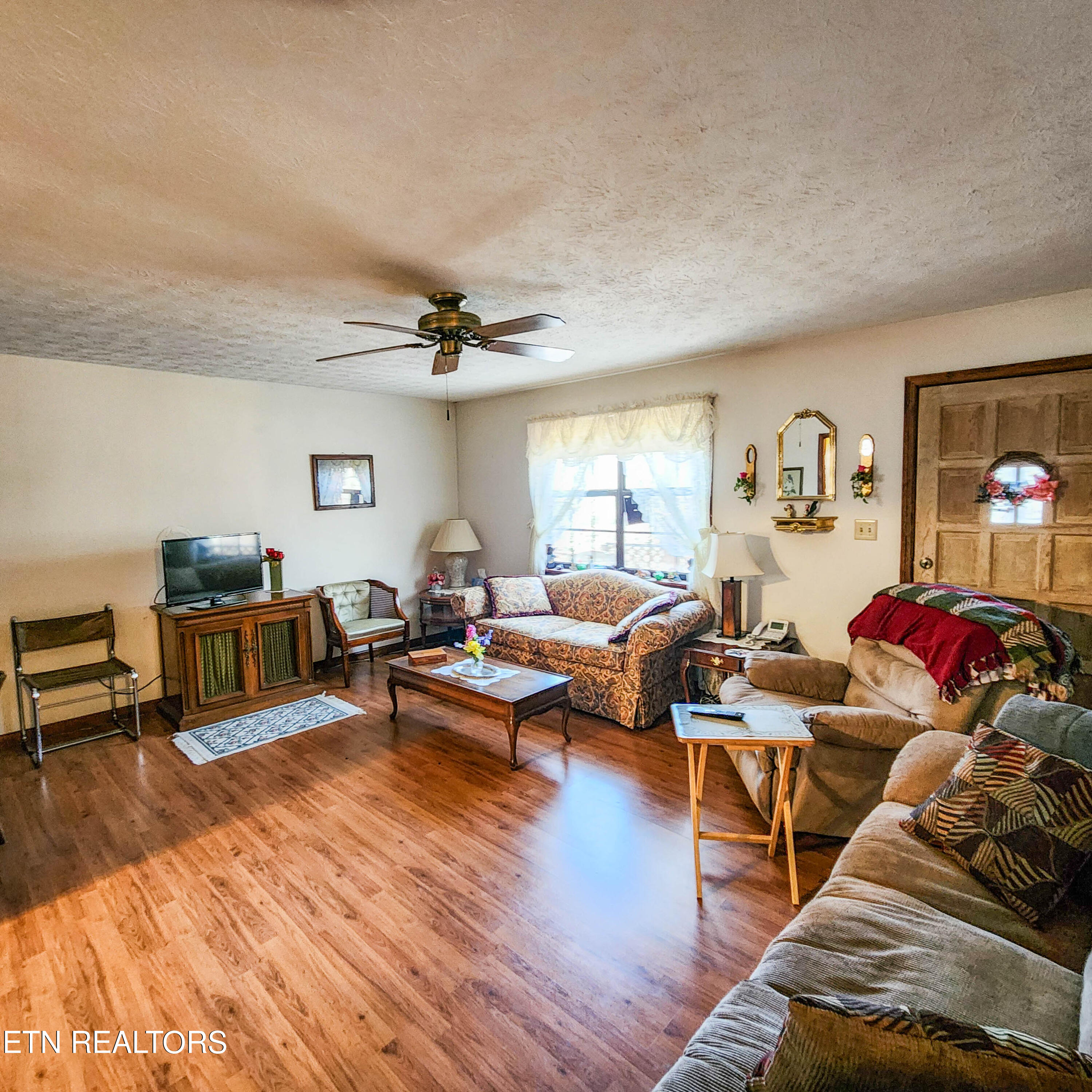 536 Hubbs Grove Rd